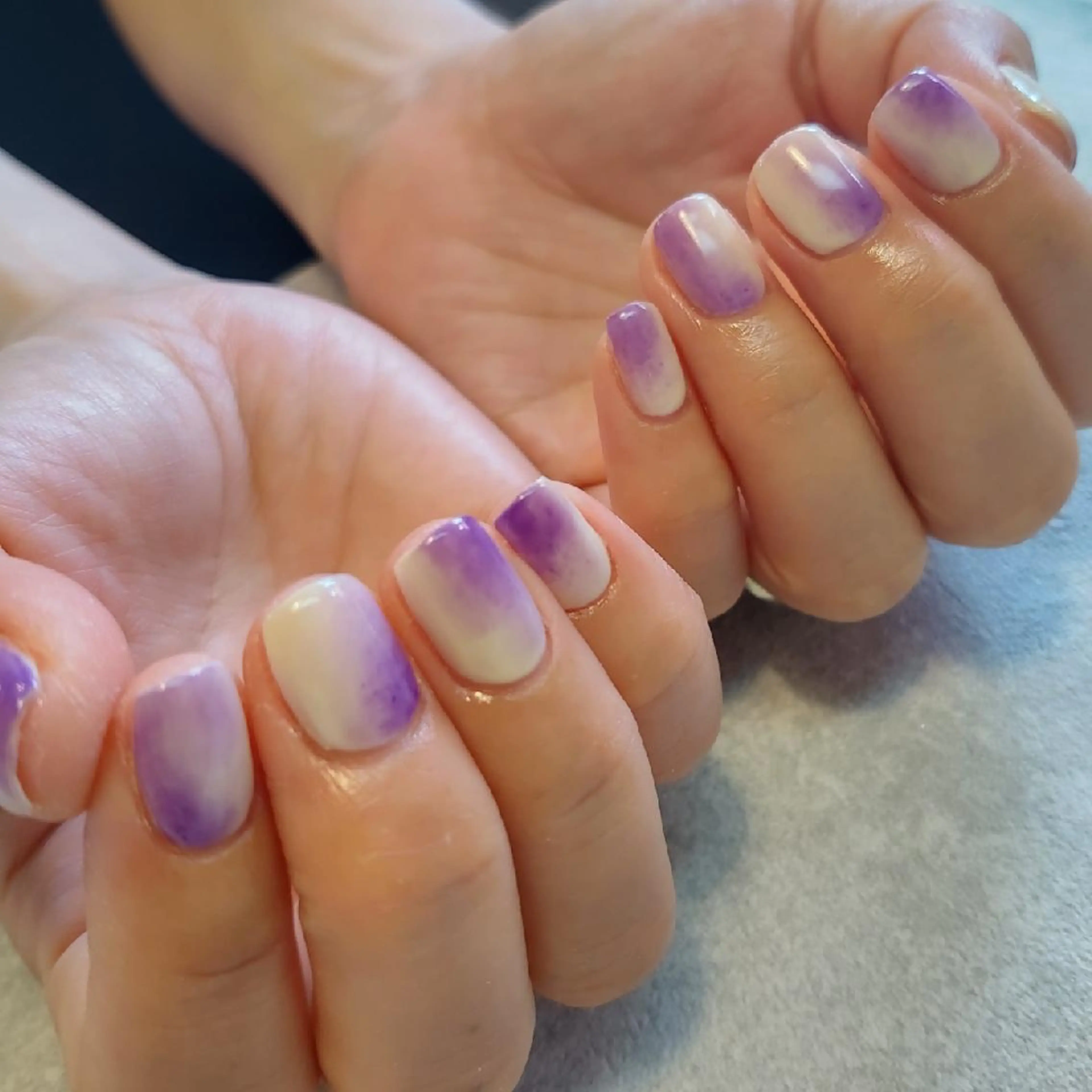 ネイル パープル ジェヌインネイル 河内のネイルデザイン