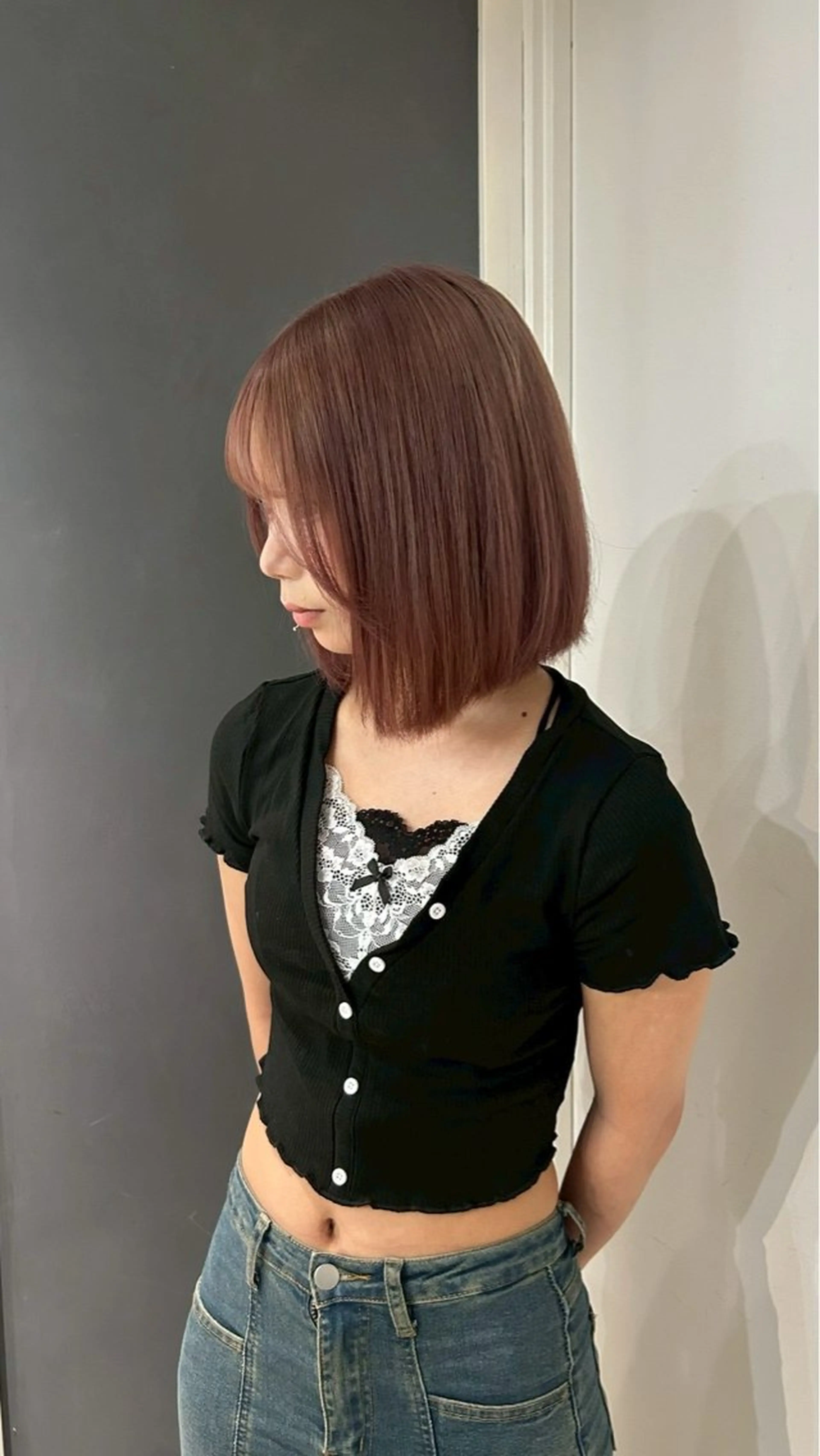 ショート ボブ カットカラーモデル 小笹花純のヘアスタイル