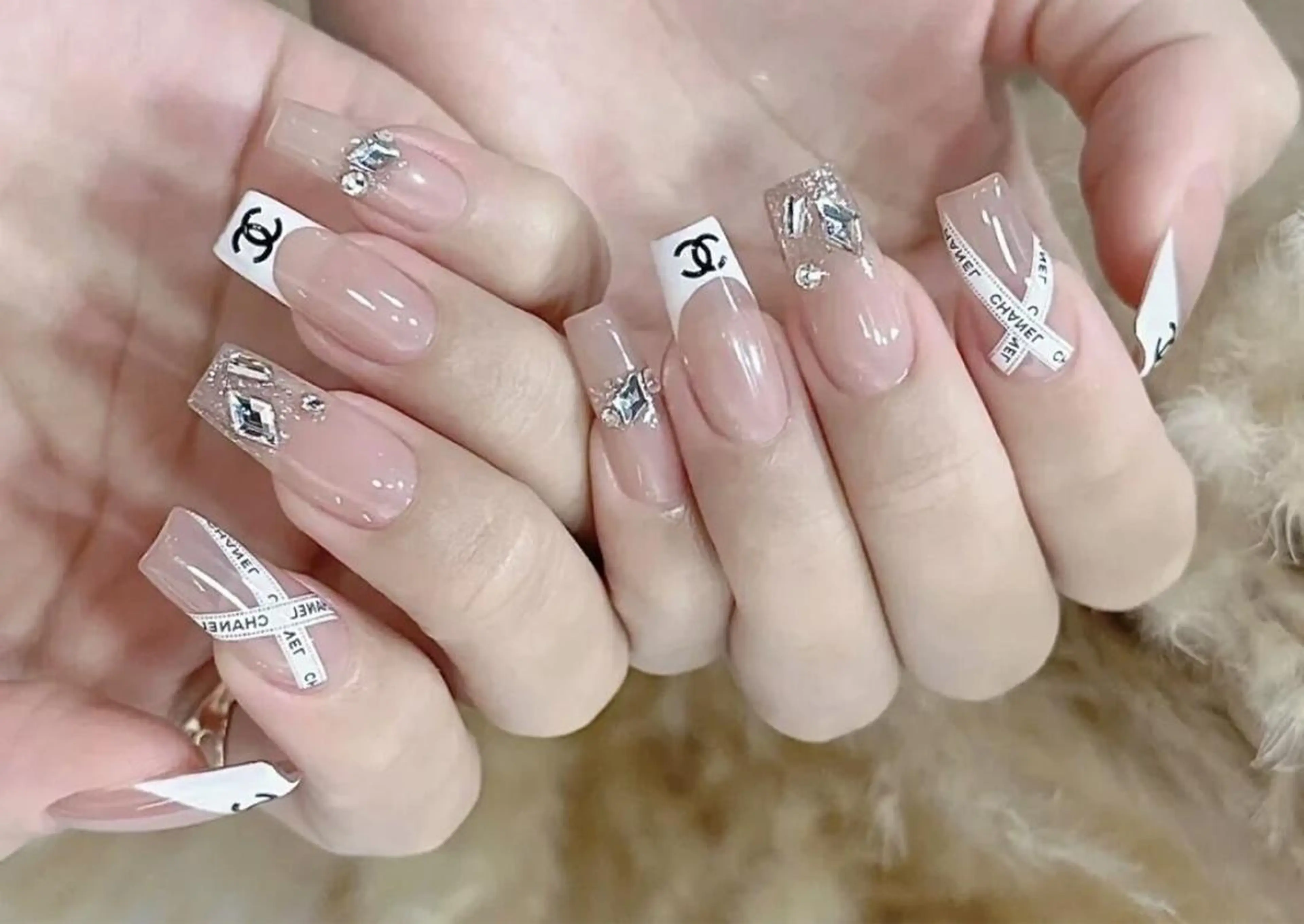 ネイル ハンドネイル 🎀CeCe nail🎀のネイルデザイン