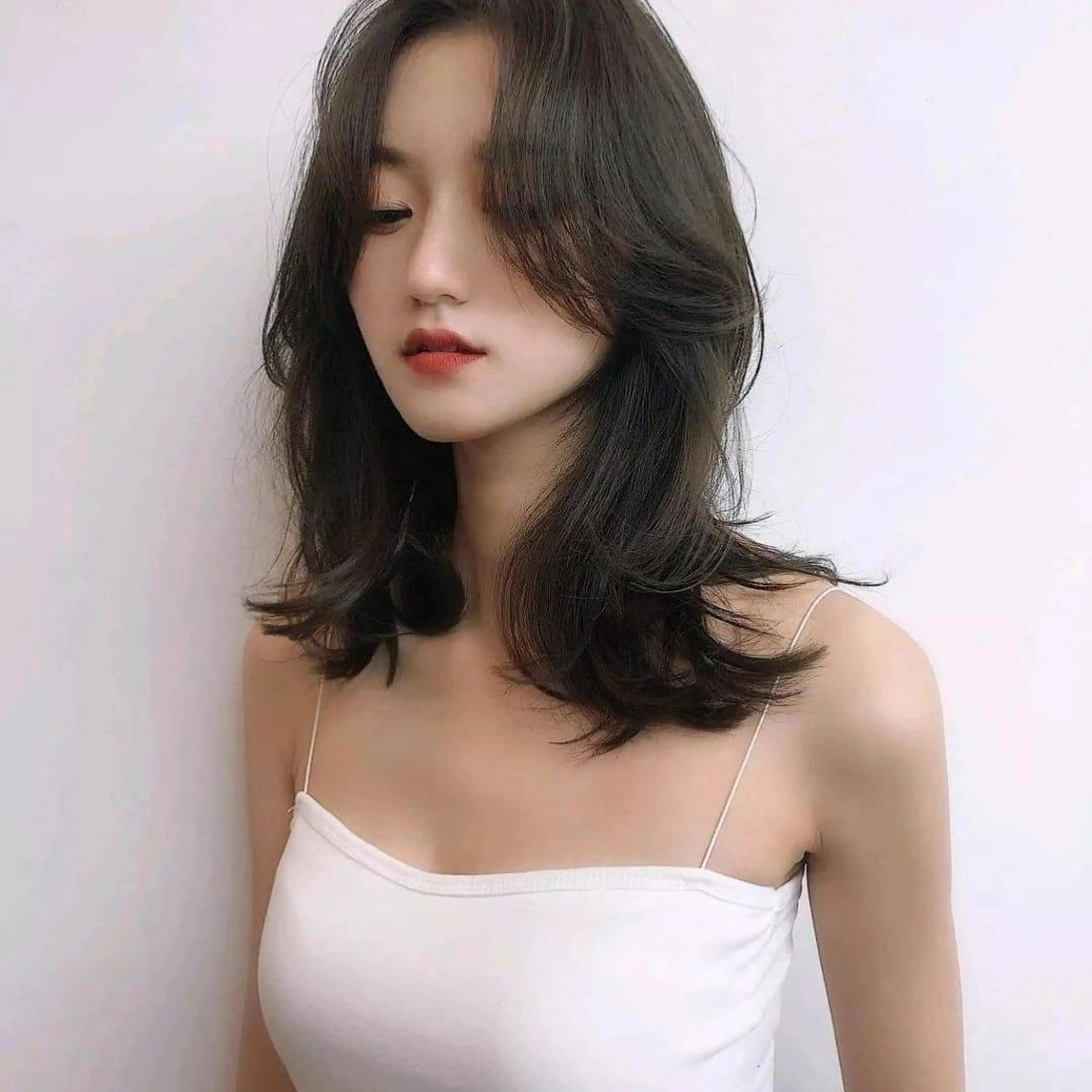 カラー セミロング ★学割★韓国× BIZEのヘアスタイル