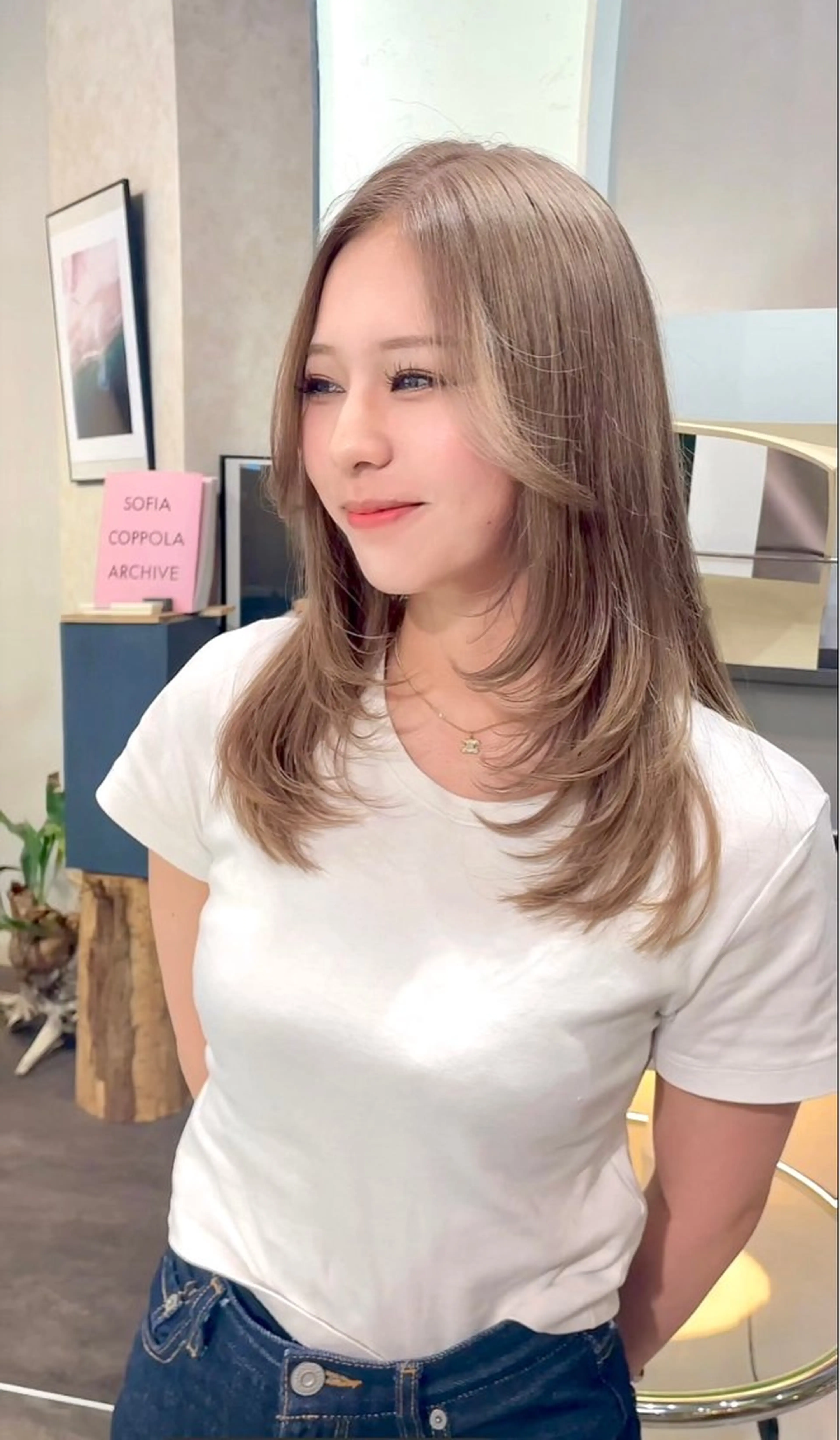 セミロング カラー ブリーチ カット ヘアカラー トリートメント カノン/暖色カラー /透明感カラーのヘアスタイル