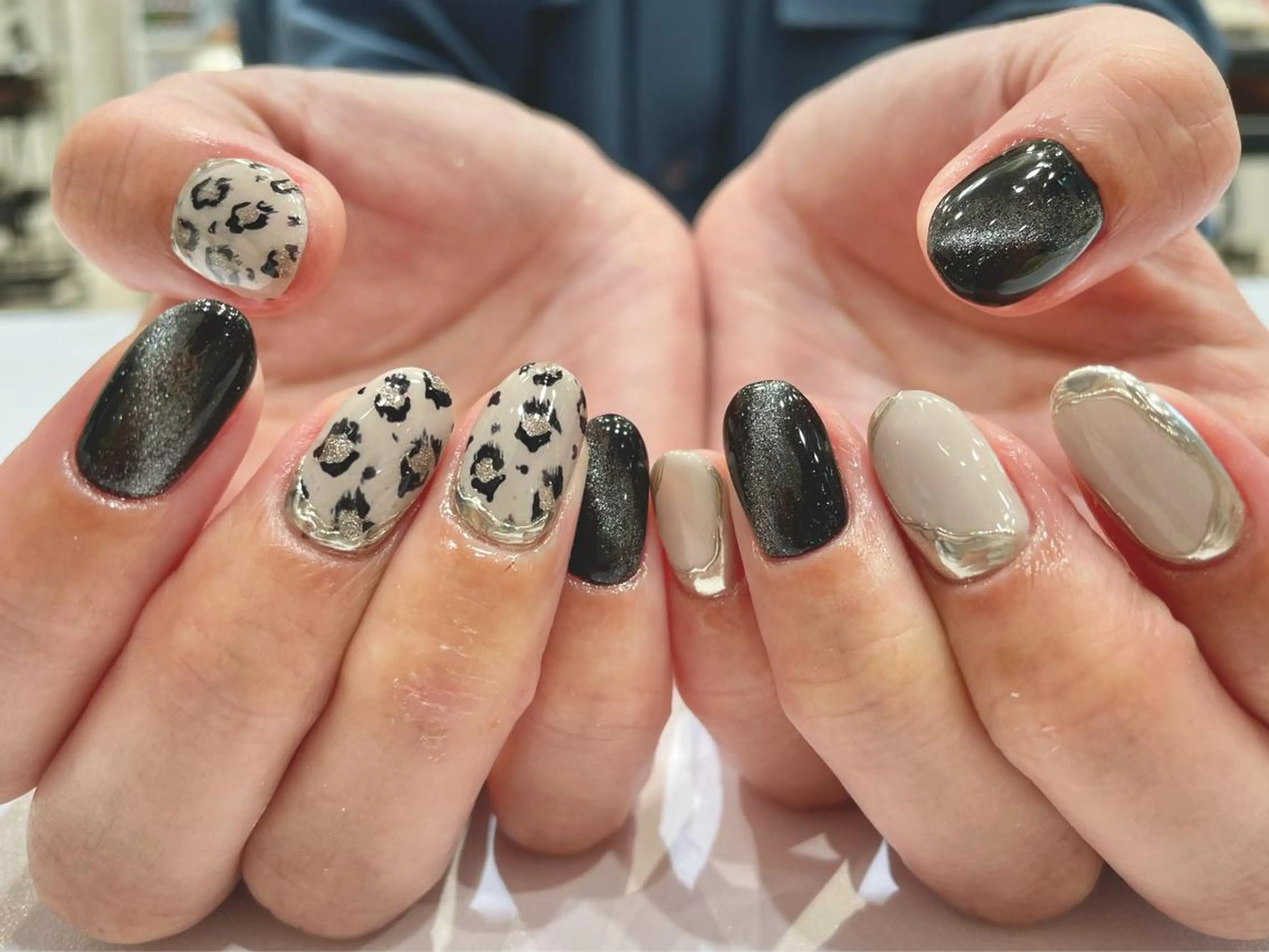ネイル ハンドネイル Ash関内ネイリスト 荒木晴香のネイルデザイン