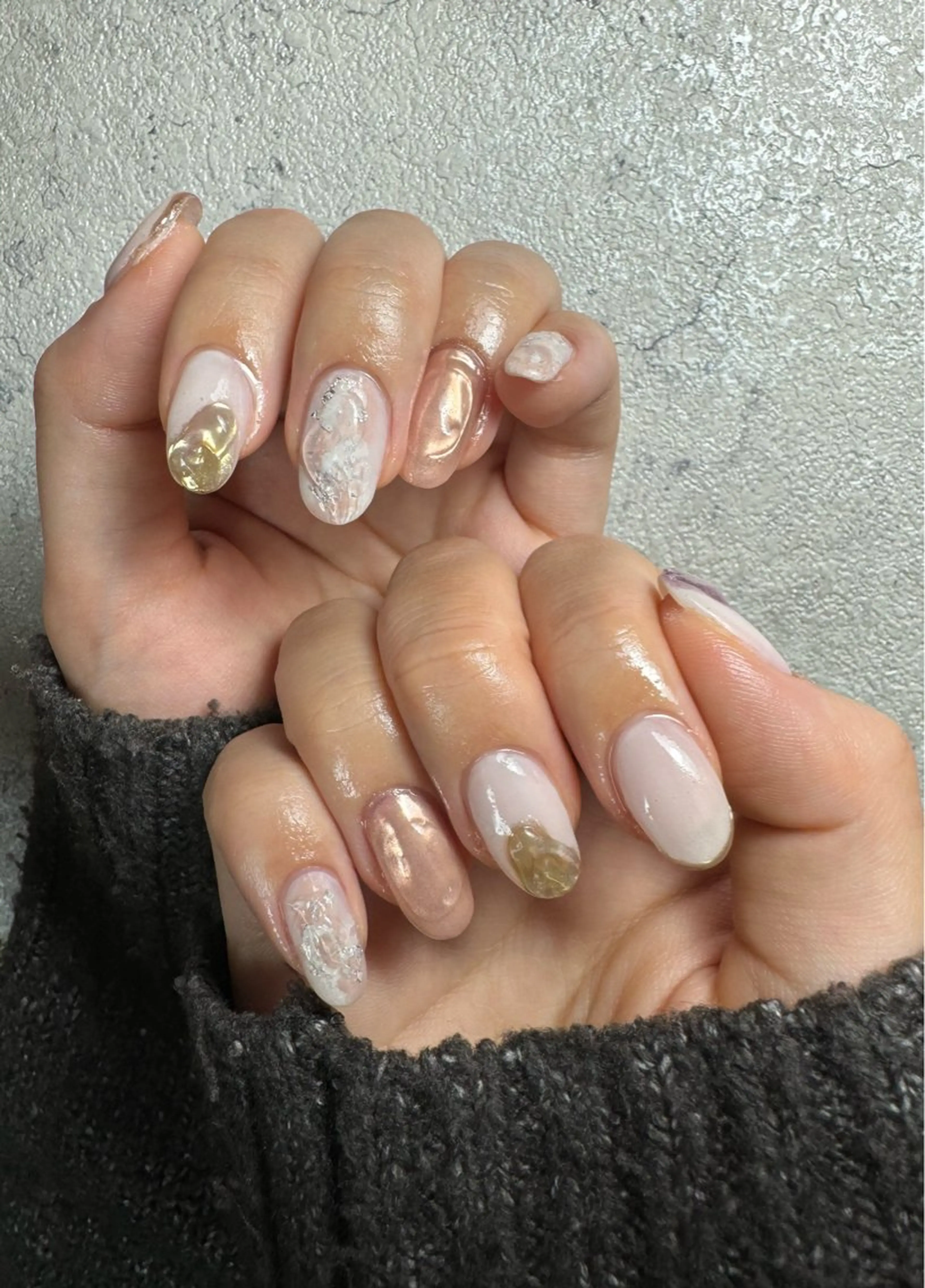 ネイル アートネイル ブラウン ジェルネイル ミラーネイル 持ち込み ハンドネイル flowers nailのネイルデザイン