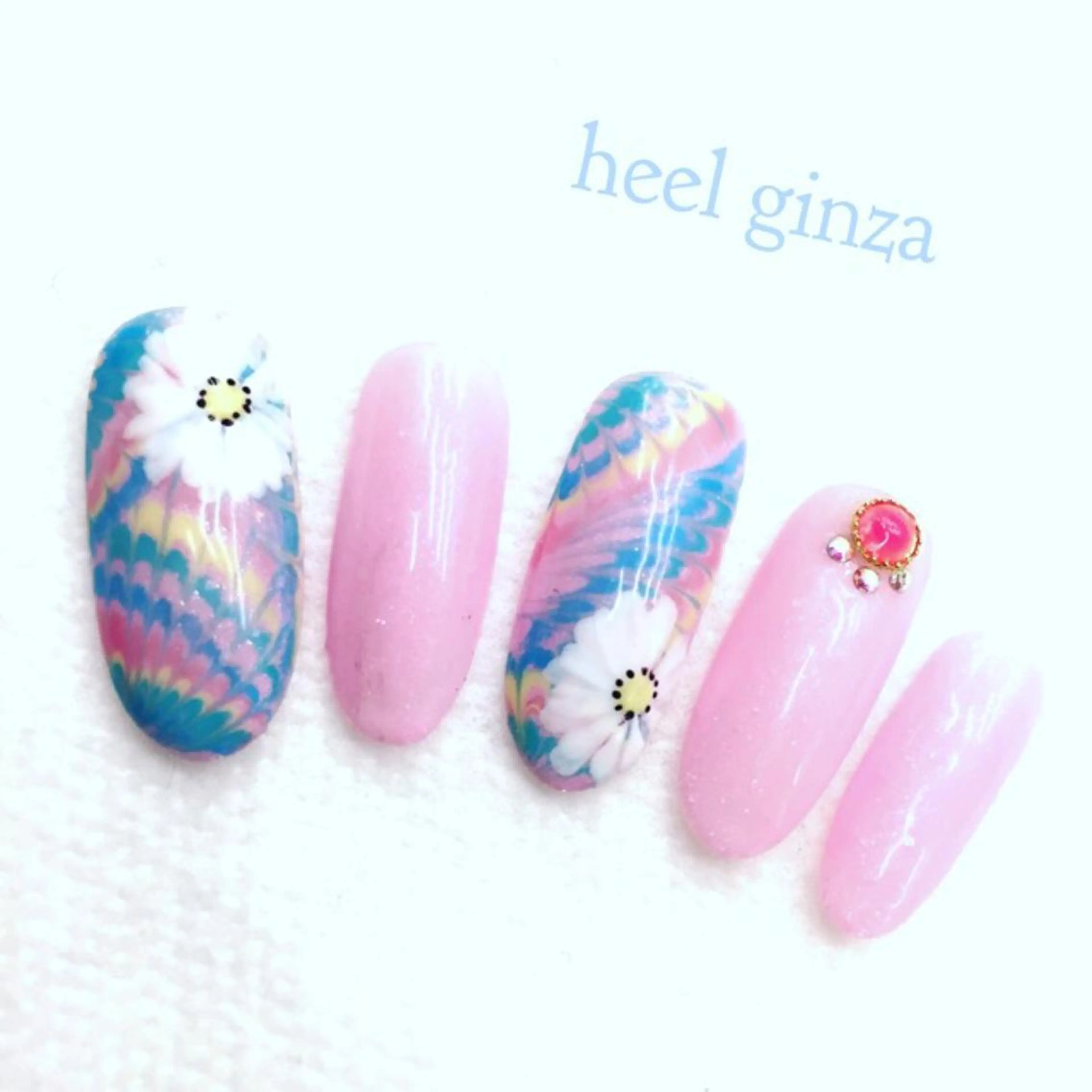 ネイル ピーコックネイル miel nailのネイルデザイン