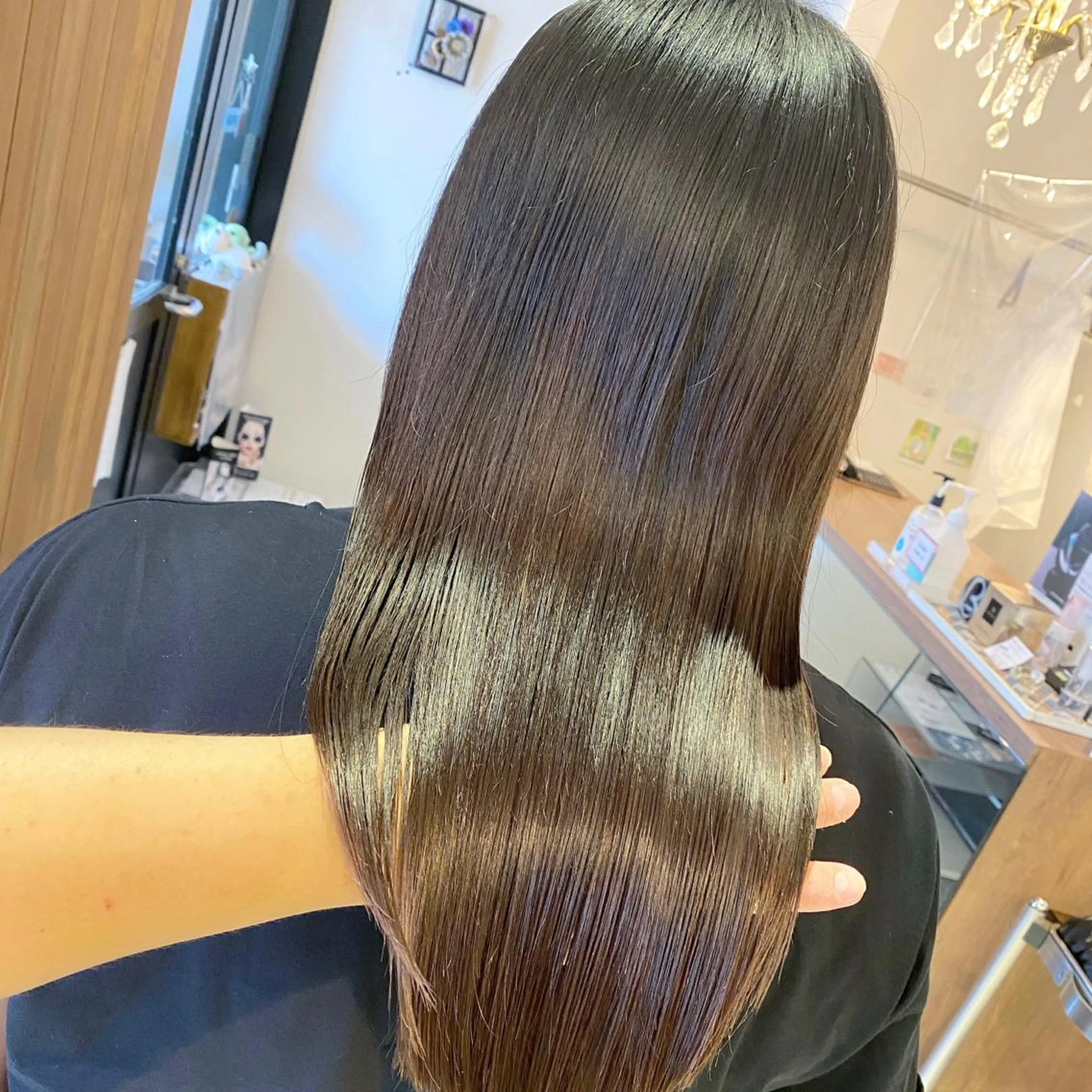 ロング 髪質改善 ロング 酸性ストレート ASILE（アジール）所属・髪質改善講師 安東駿介のヘアスタイル