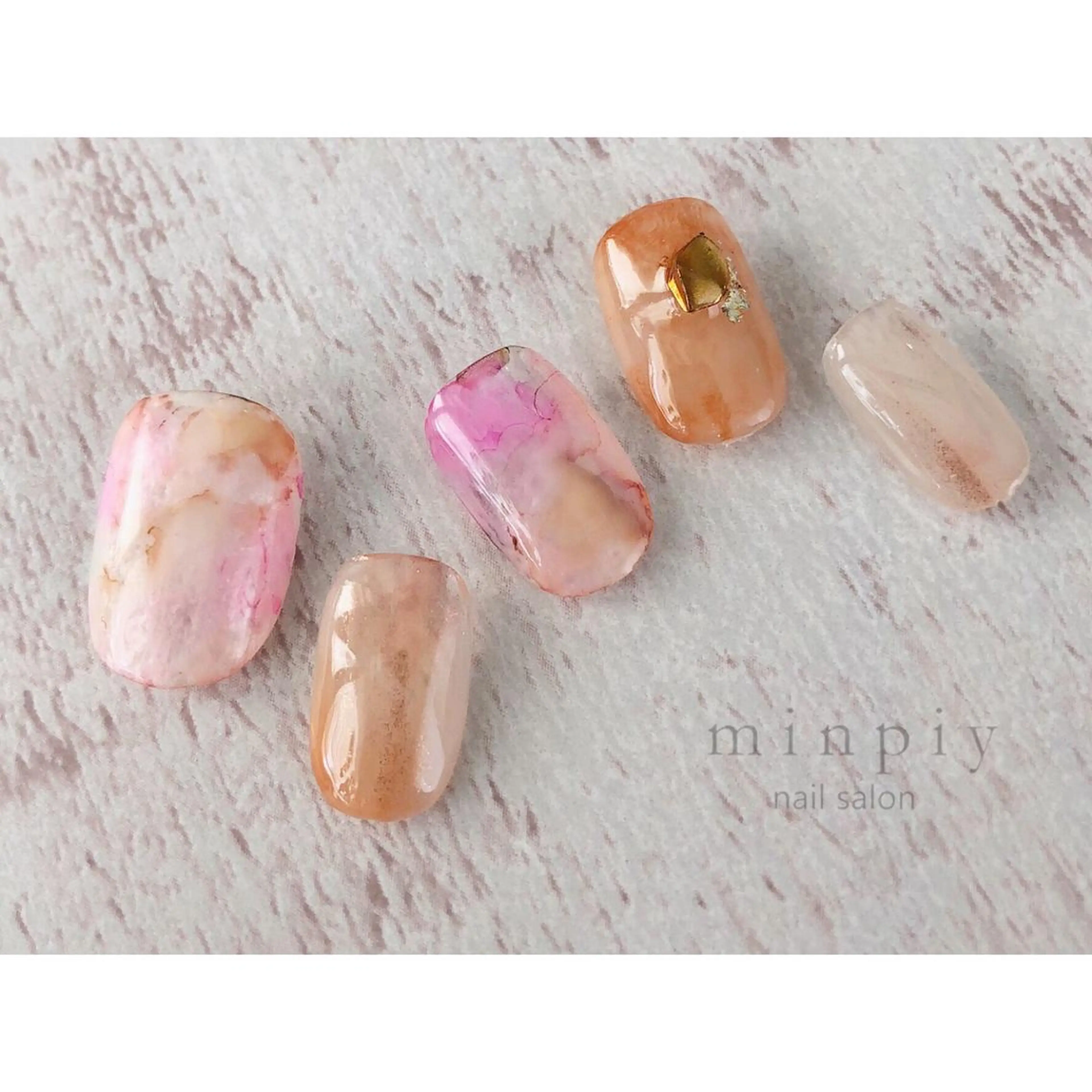 ネイル 𖡼 yumenoのネイルデザイン