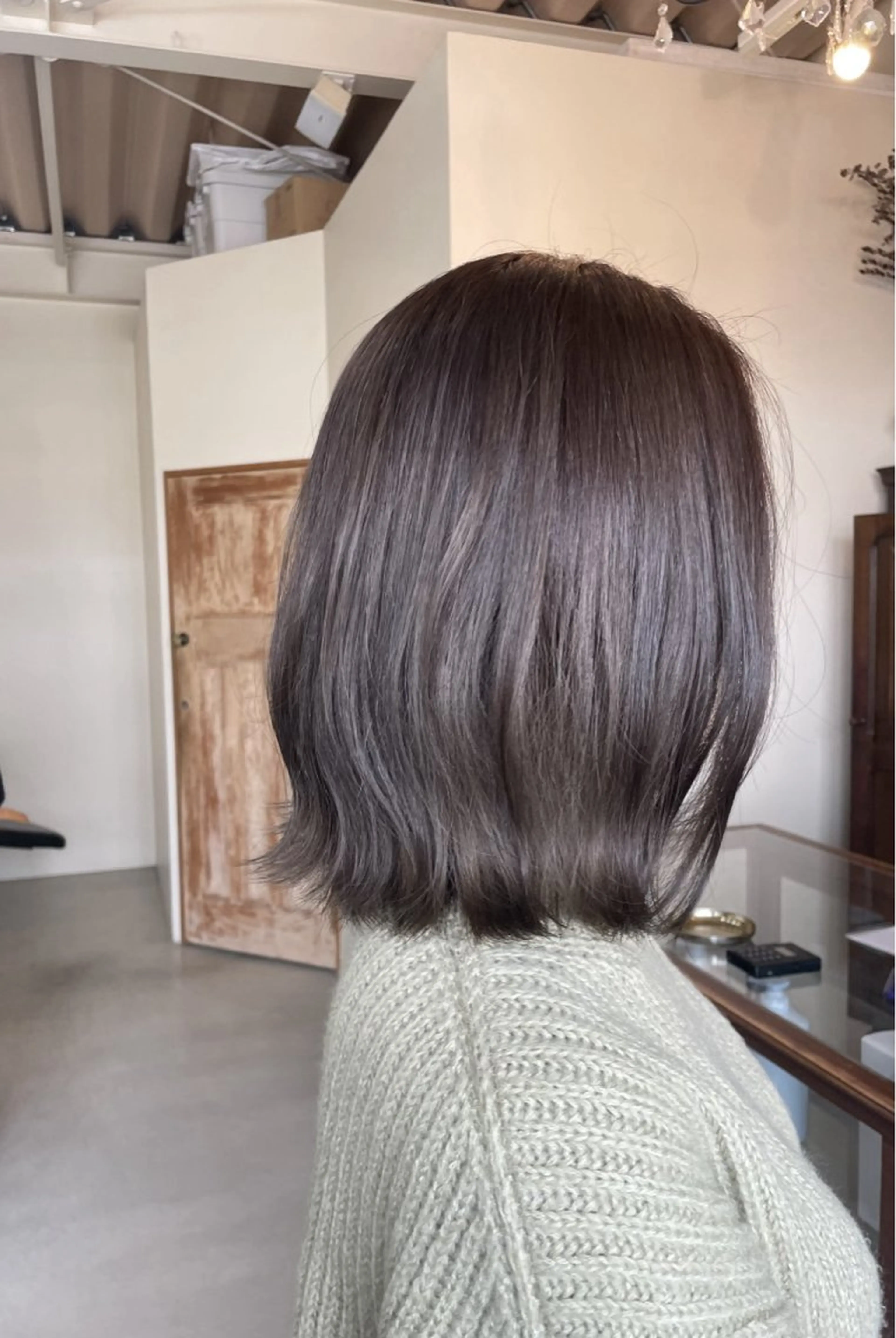 カラー アッシュ ブリーチ 透明感カラー 小久保 里紗のヘアスタイル