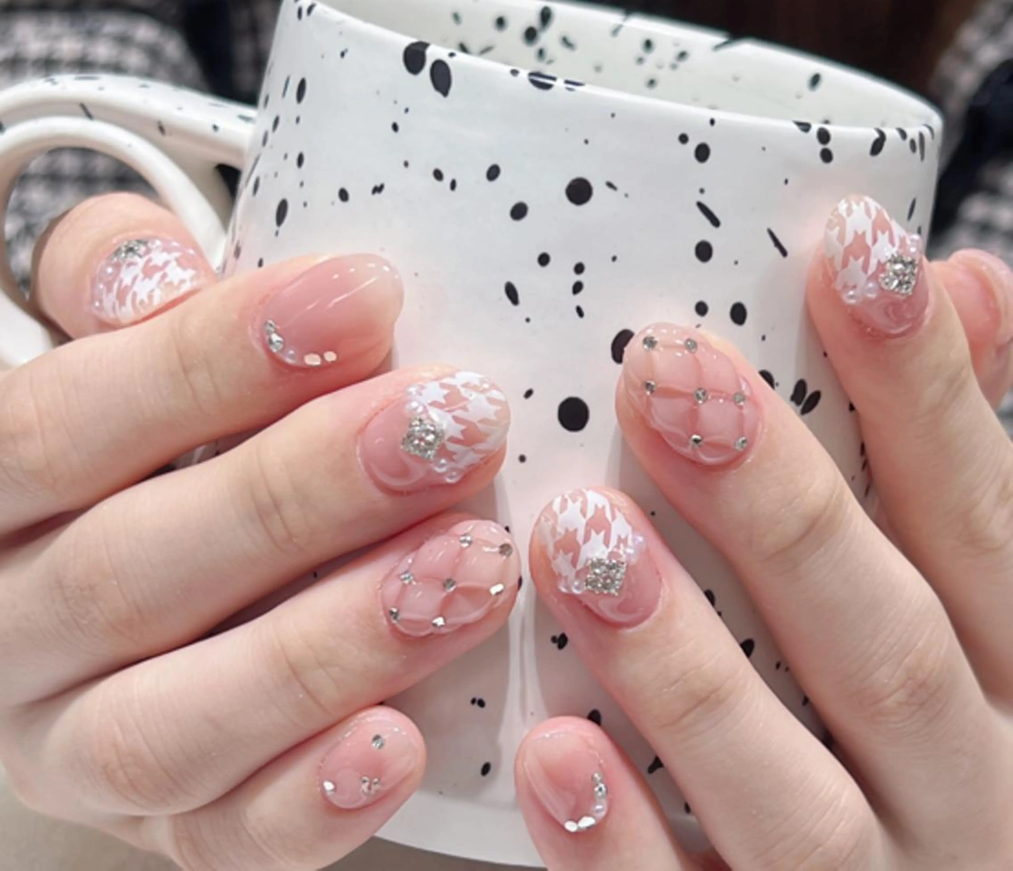ネイル Queens テイのネイルデザイン