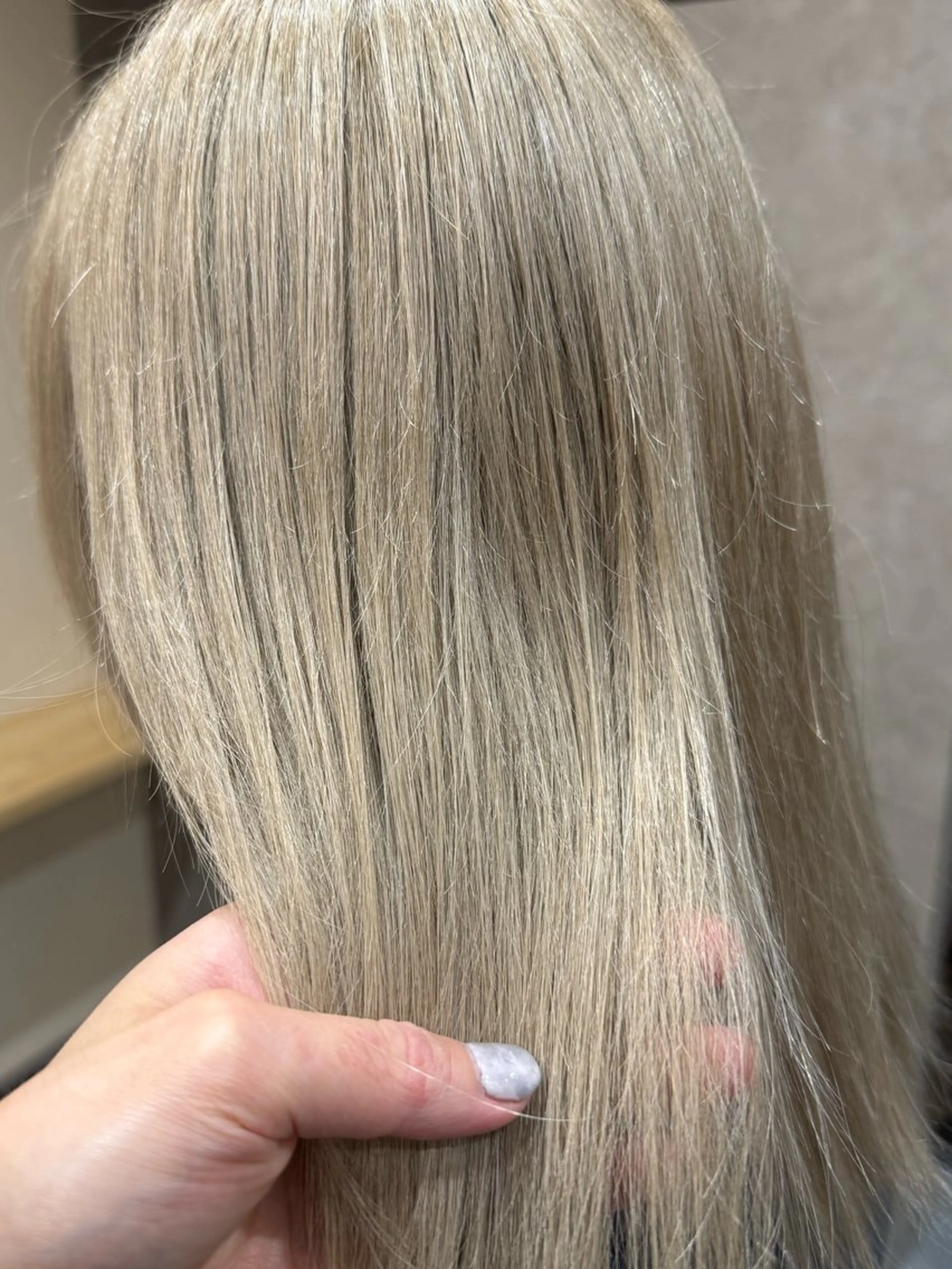ミディアム ボブ 髪質改善 似合わせカット トリートメント トリートメント suii.. SHOTAのヘアスタイル