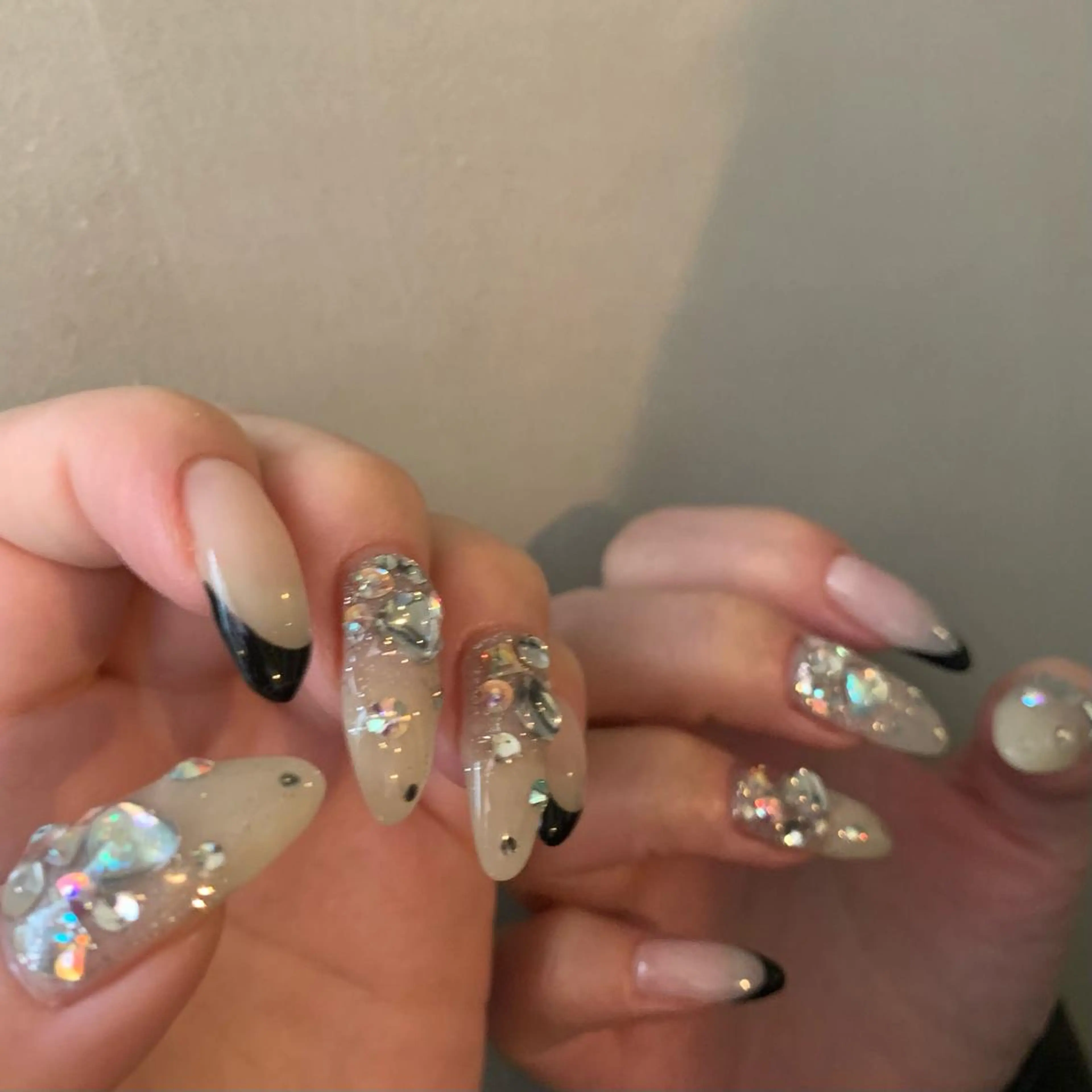 ネイル kana/モード ・グランジ໒꒱のネイルデザイン