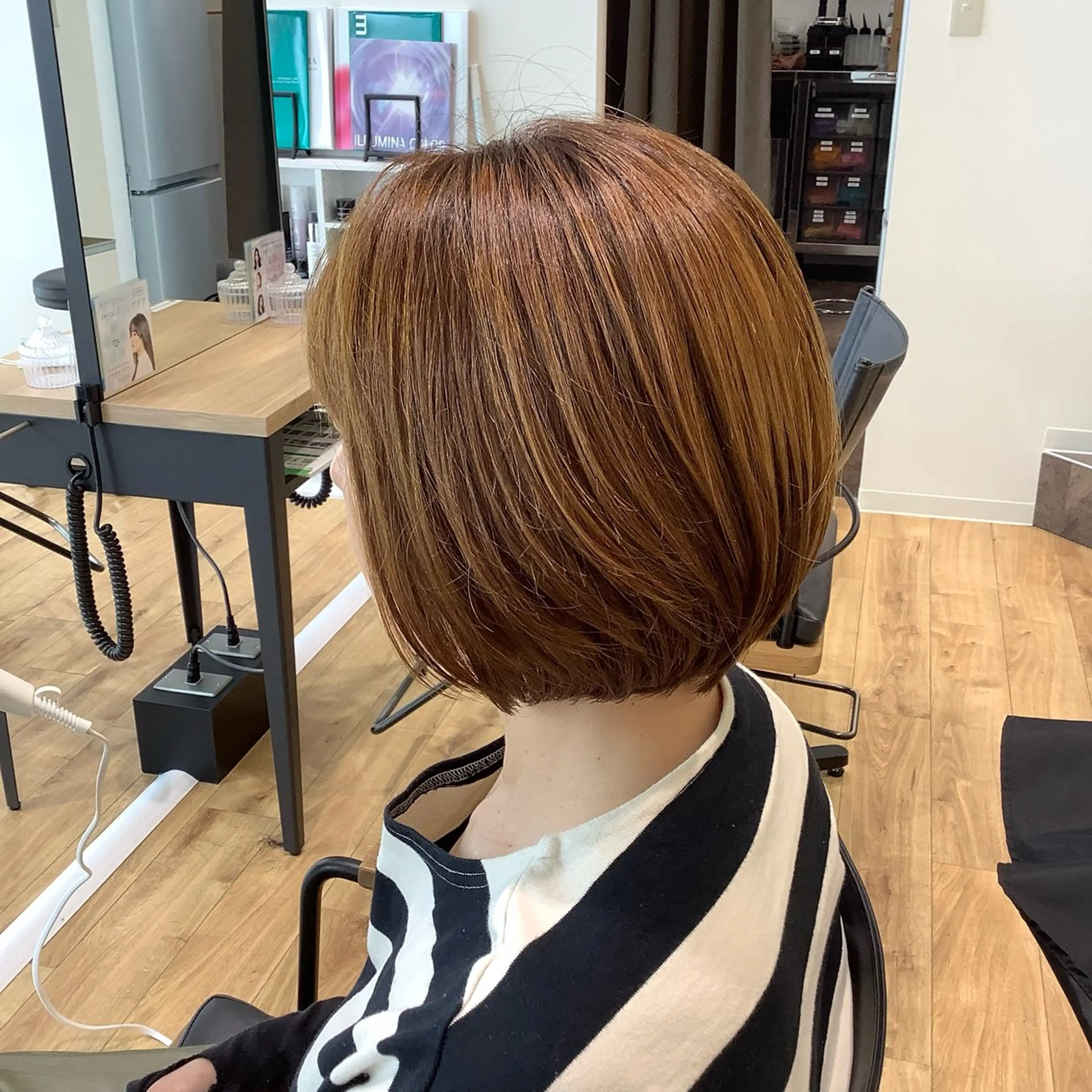 ショート カラー カット ヘアカラー エイジングケア特化 美容師✂️山崎竜二のヘアスタイル