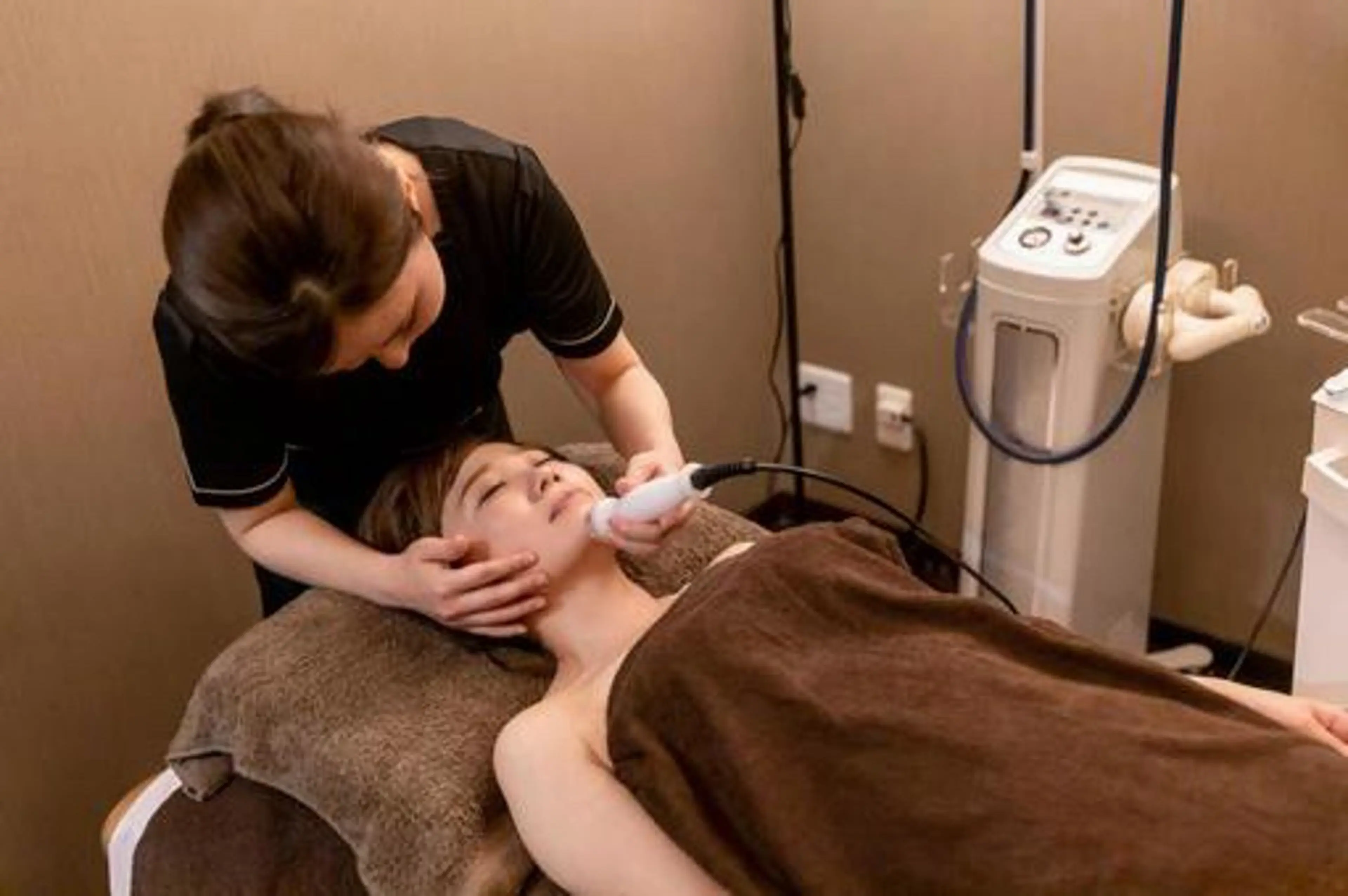 【小顔】 コルギ💆🏻‍♀️のエステ・リラクイメージ