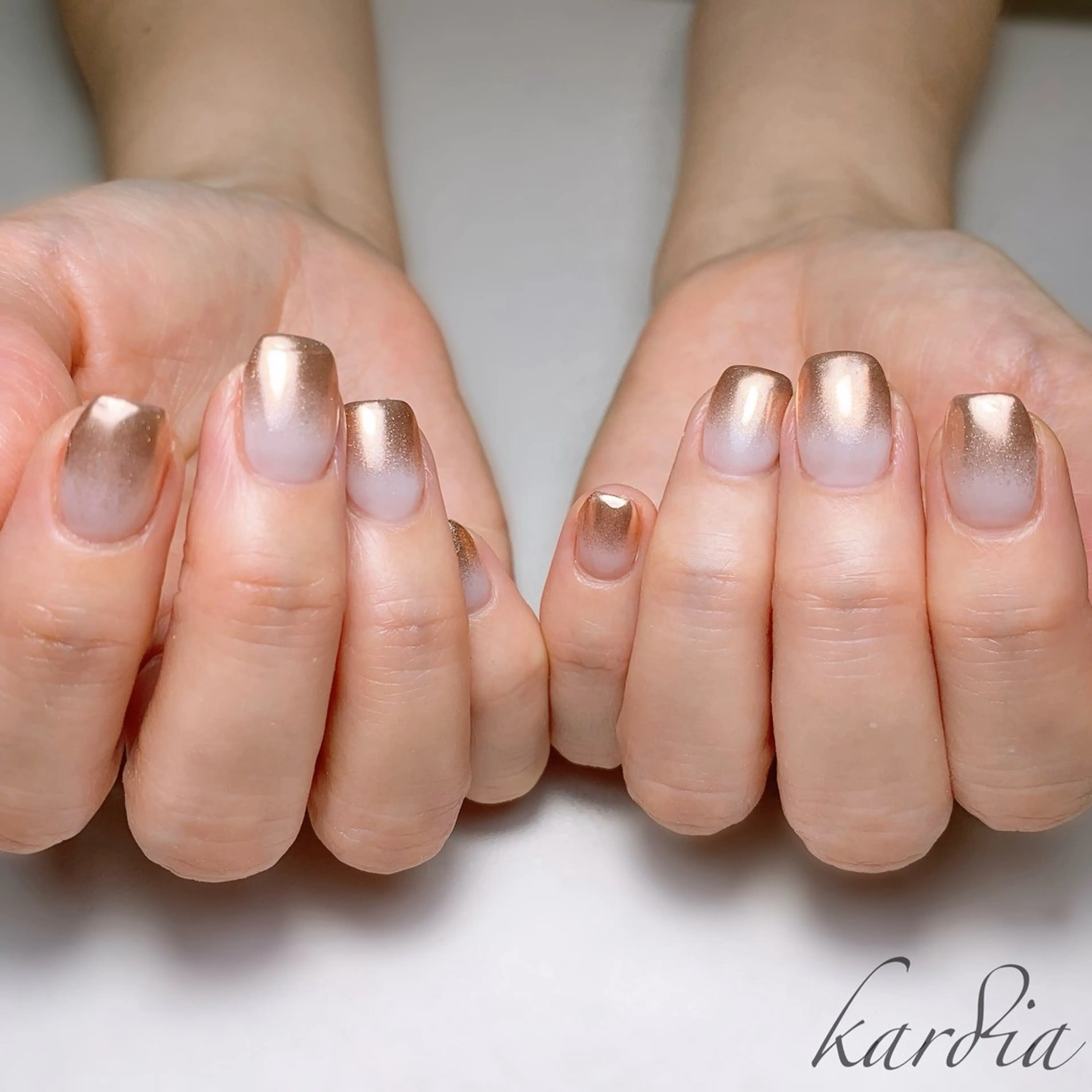 ネイル ハンドネイル καρδιά -ｶﾙﾃﾞｨｱ-のネイルデザイン