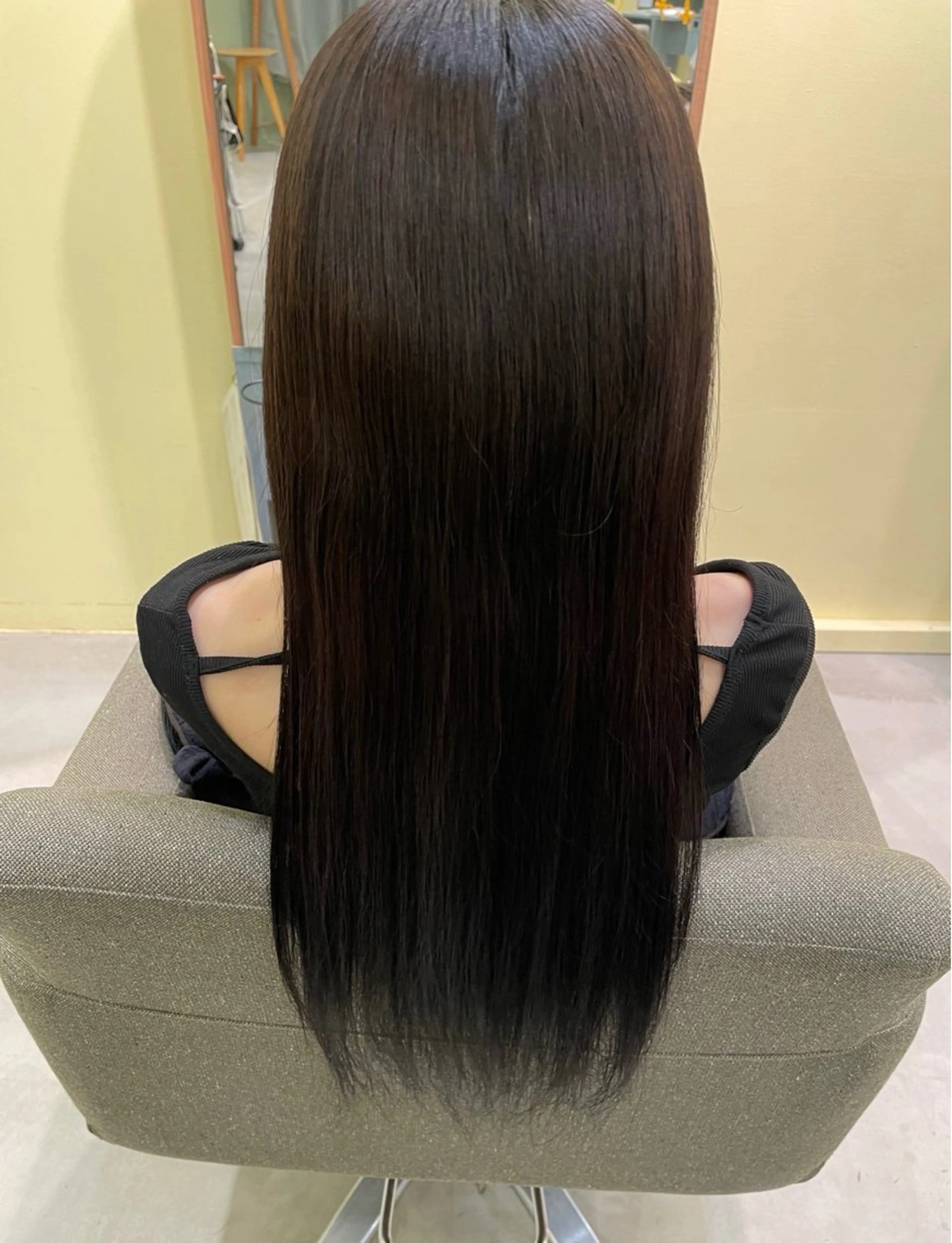 ロング カラー 中井 菜々香のヘアスタイル