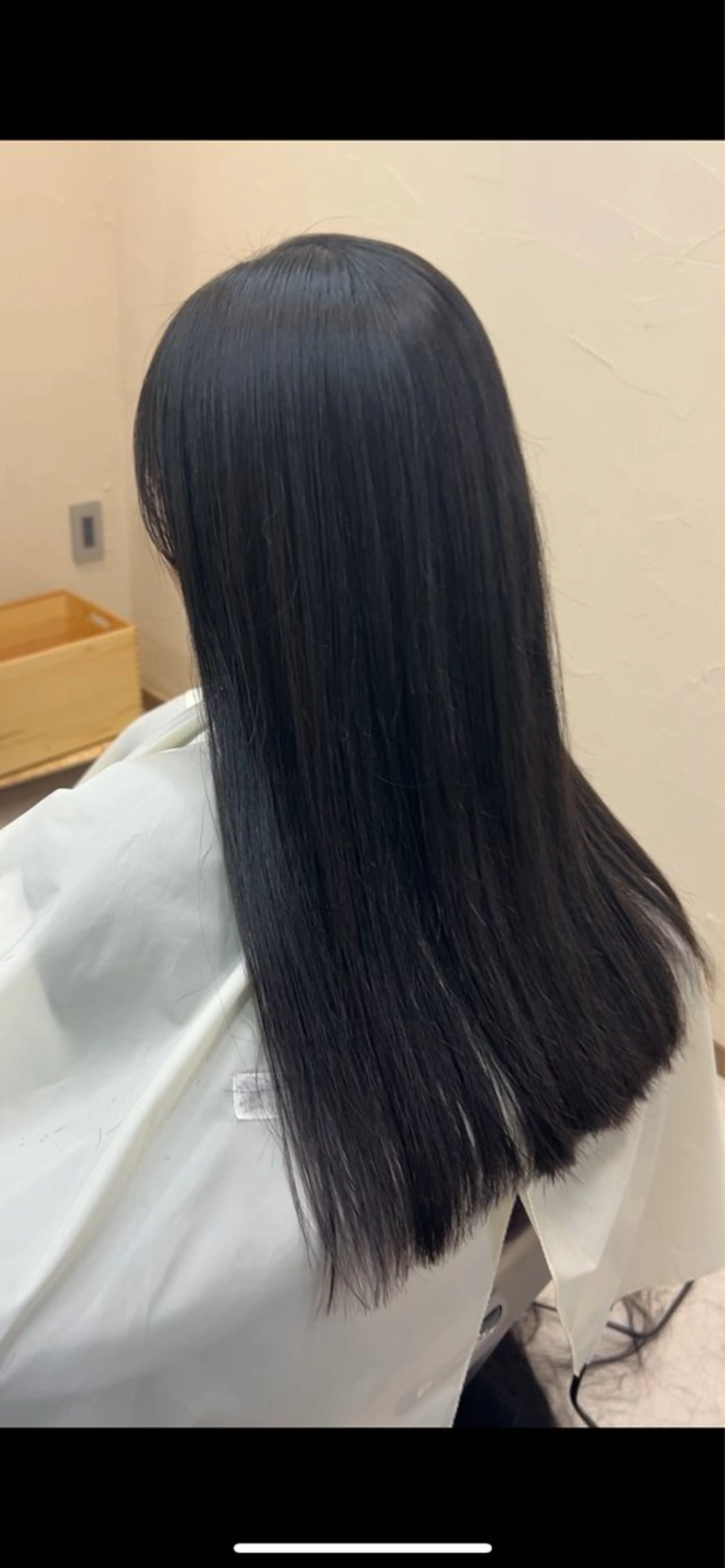 ロング 井上 萌のヘアスタイル