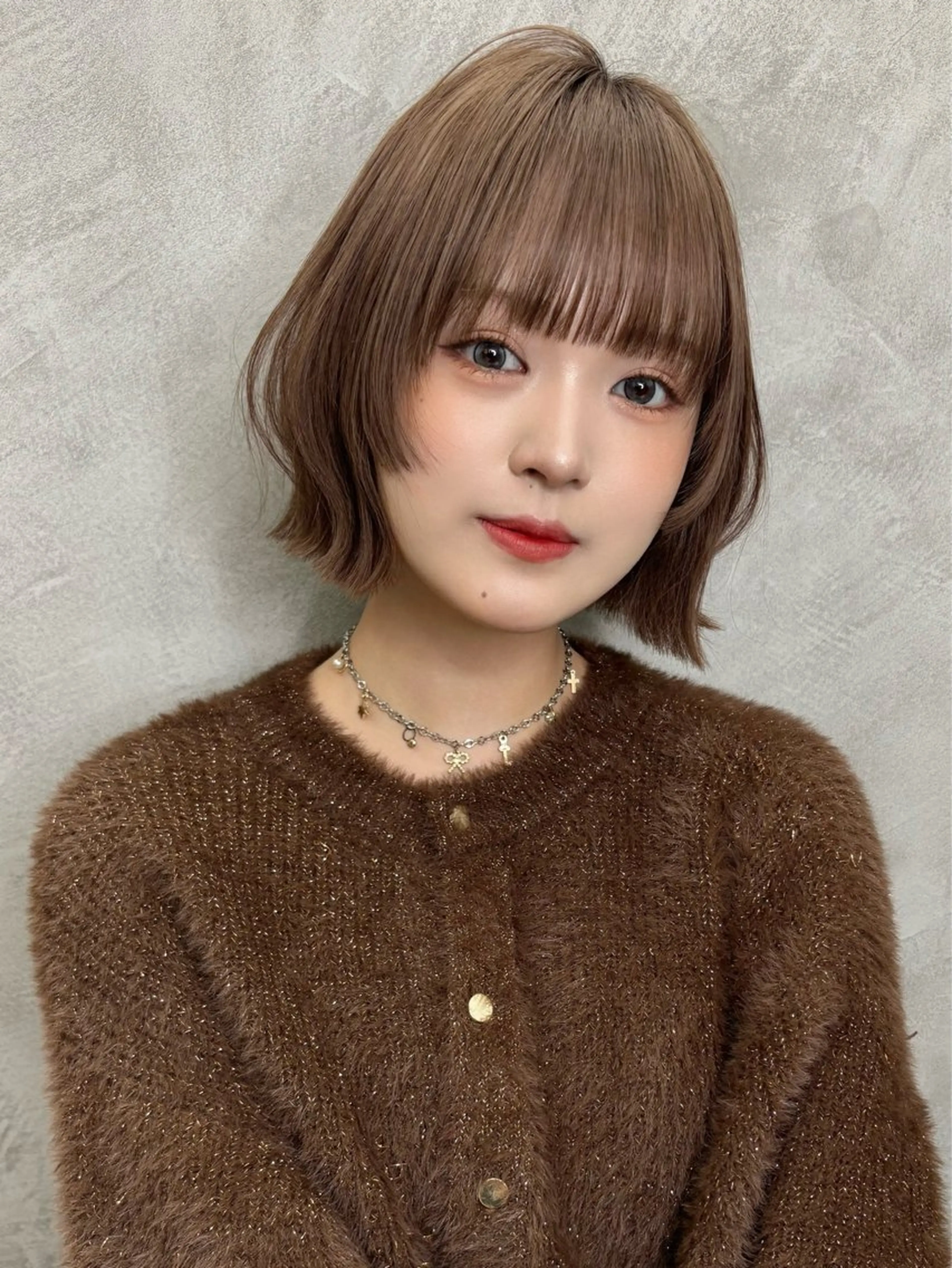 ミディアム ボブ くびれヘア カット ヘアカラー くどうももか 浦和　ショート　ボブのヘアスタイル