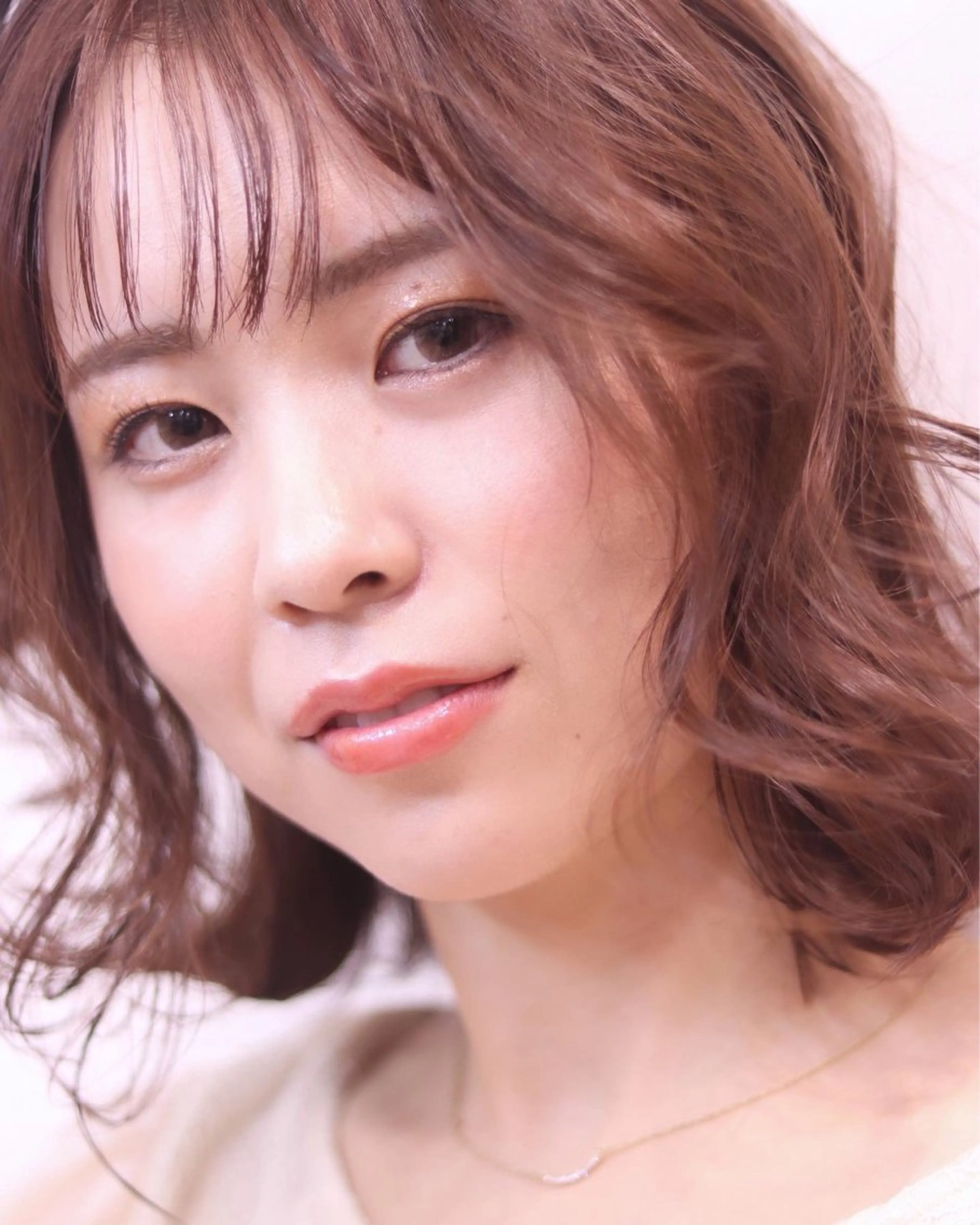ミディアム 清水 有紗のヘアスタイル