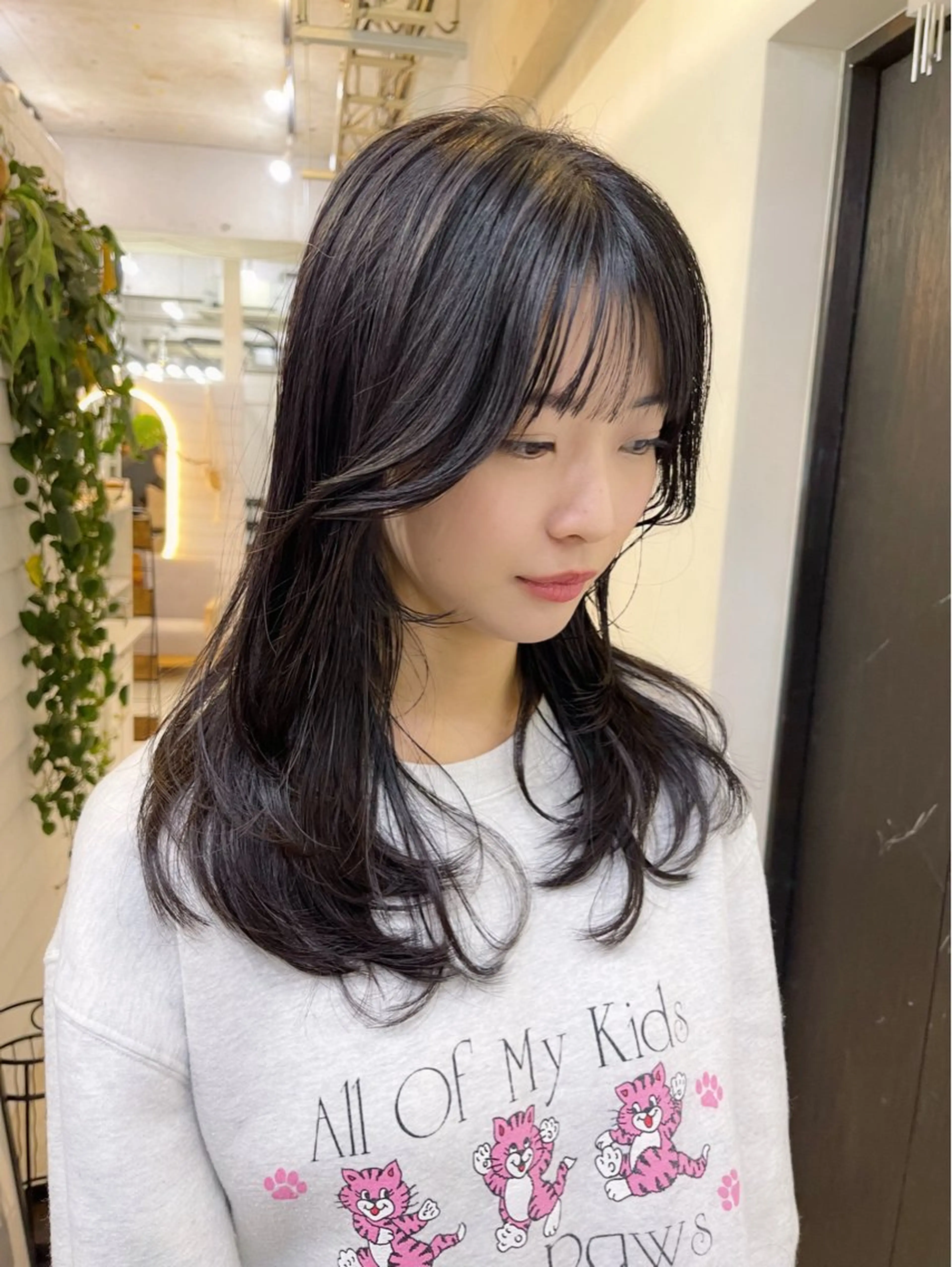 セミロング レイヤーカット カット トリートメント AiM 大名のヘアスタイル