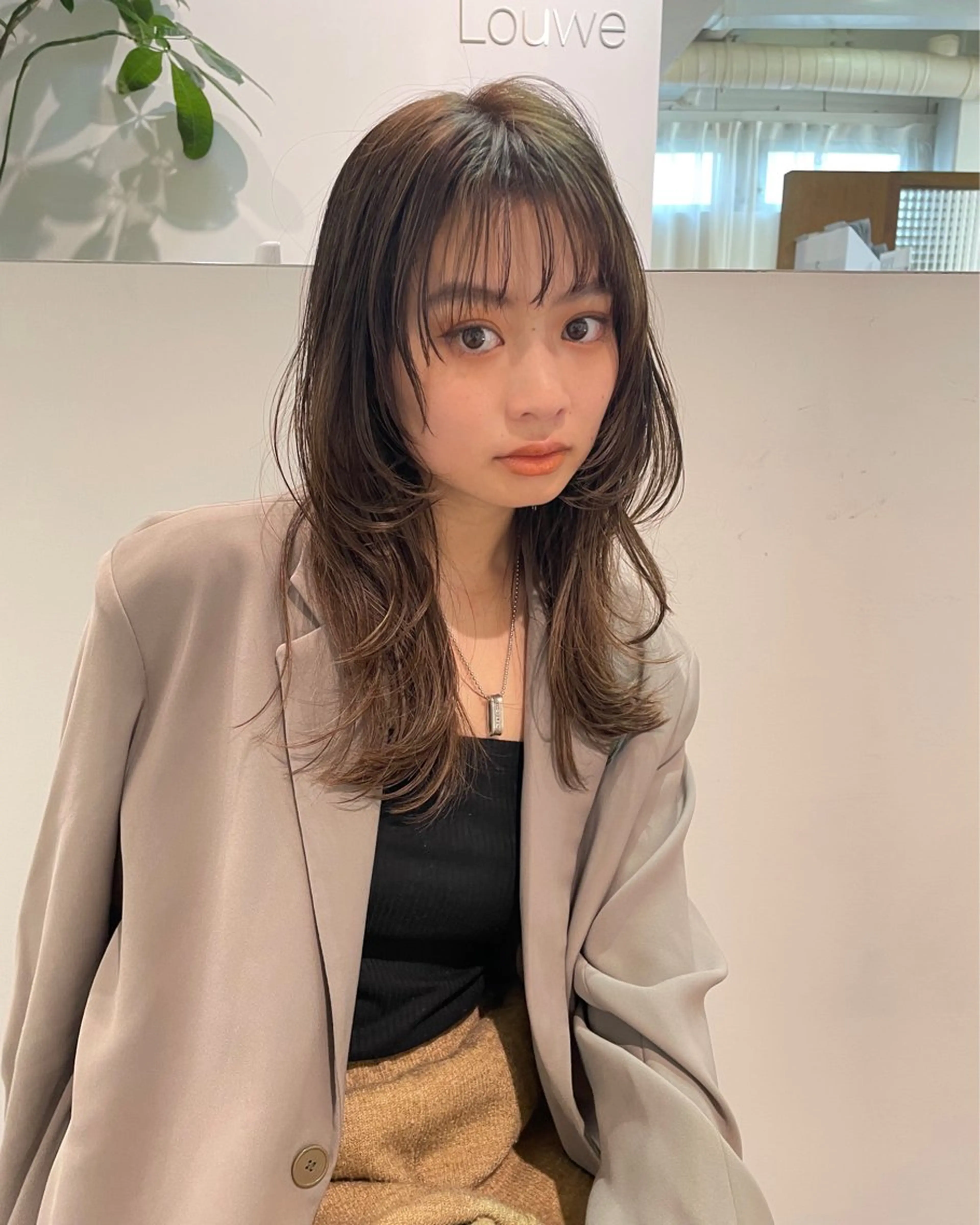 ロング レイヤーカット トリートメント カット ヘアカラー トリートメント レイヤーカット🎀 kanaのヘアスタイル