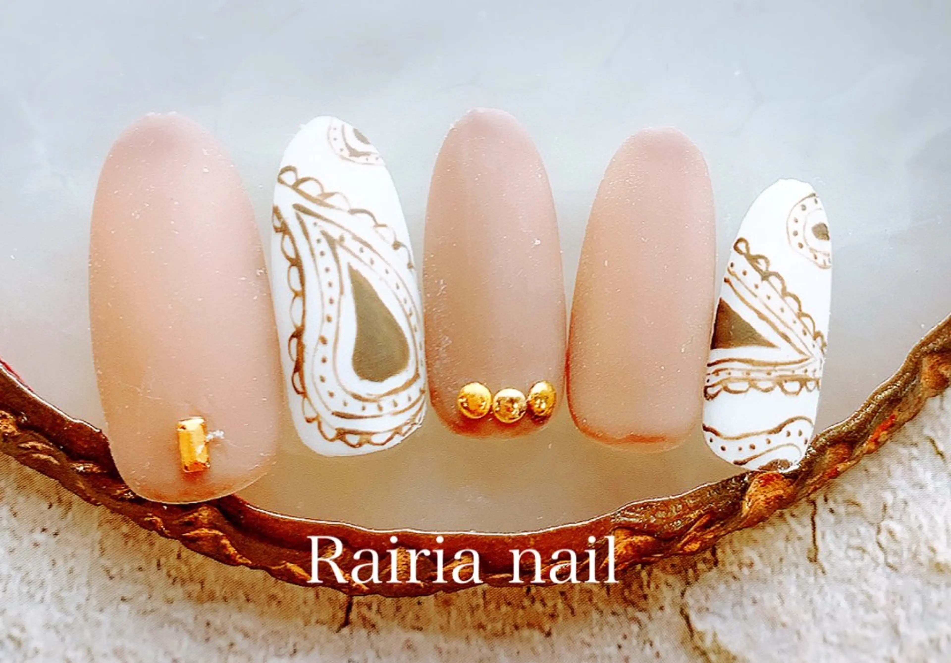 ネイル アートネイル ジェルネイル 持ち込み ニュアンスネイル パラジェル Rairia nail本八幡店のネイルデザイン