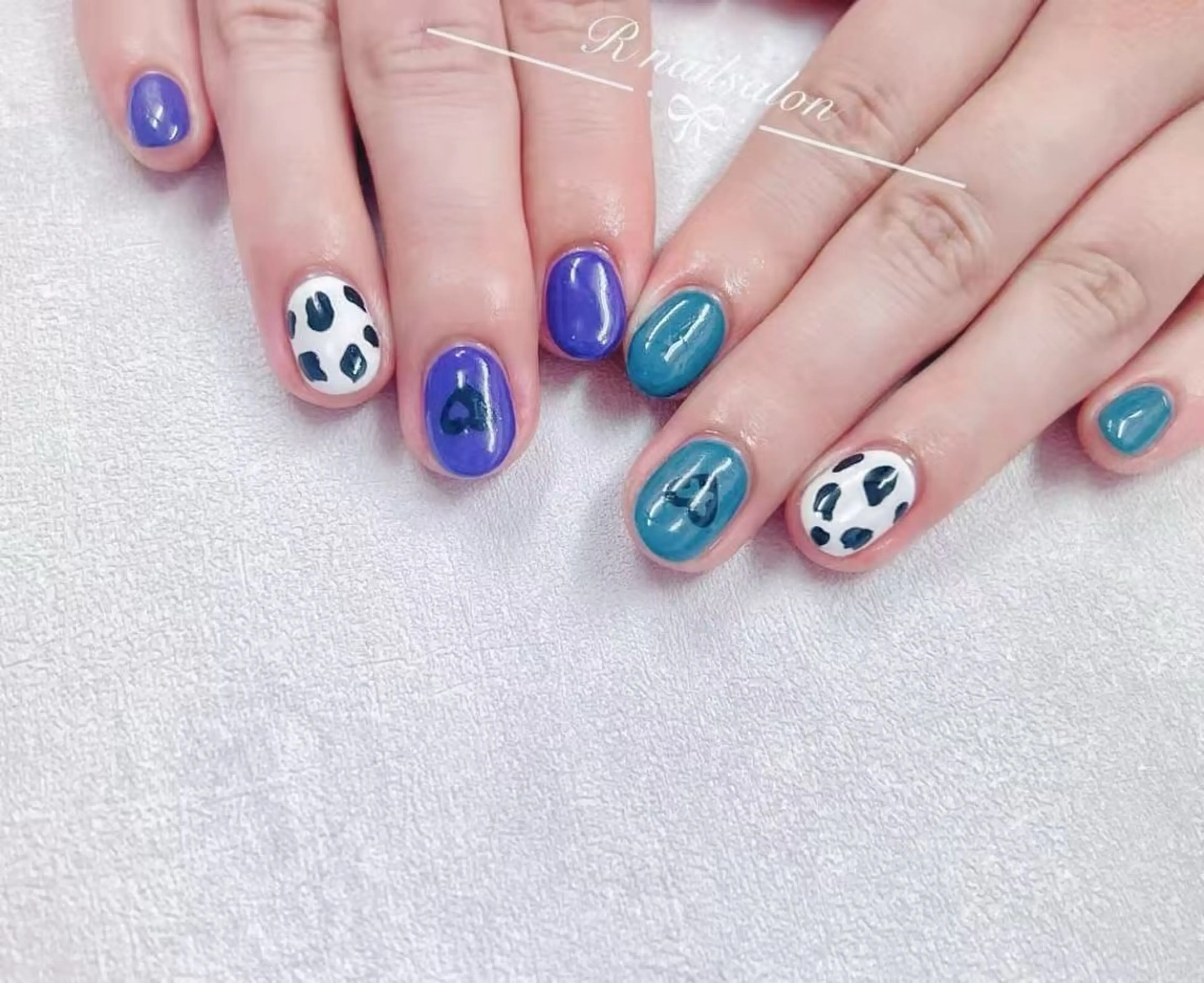 ショート ハンドネイル R NAILSALONのネイルデザイン
