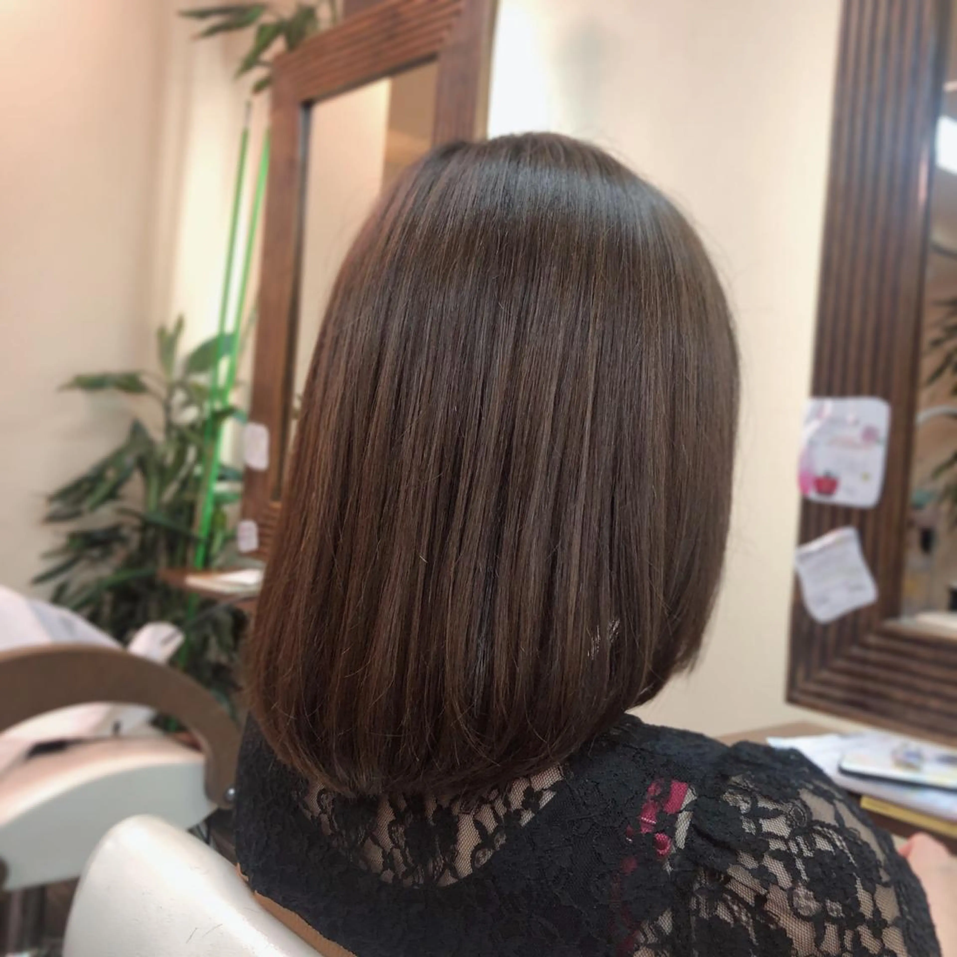 ミディアム 山崎 絵莉香のヘアスタイル