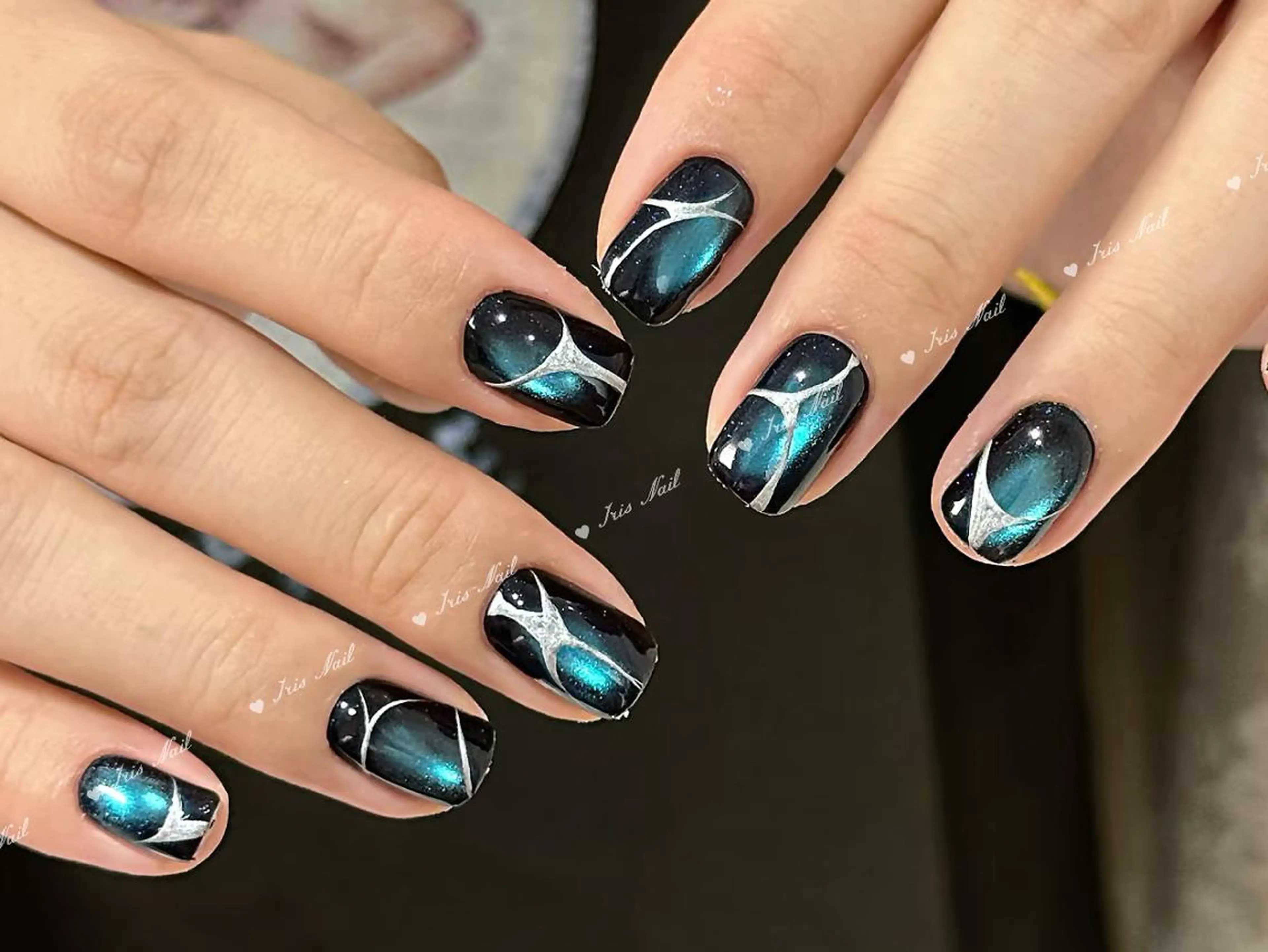 ネイル マグネットネイル ミラーネイル ニュアンスネイル ハンドネイル ハンドケア IRIS NAIL大塚のネイルデザイン