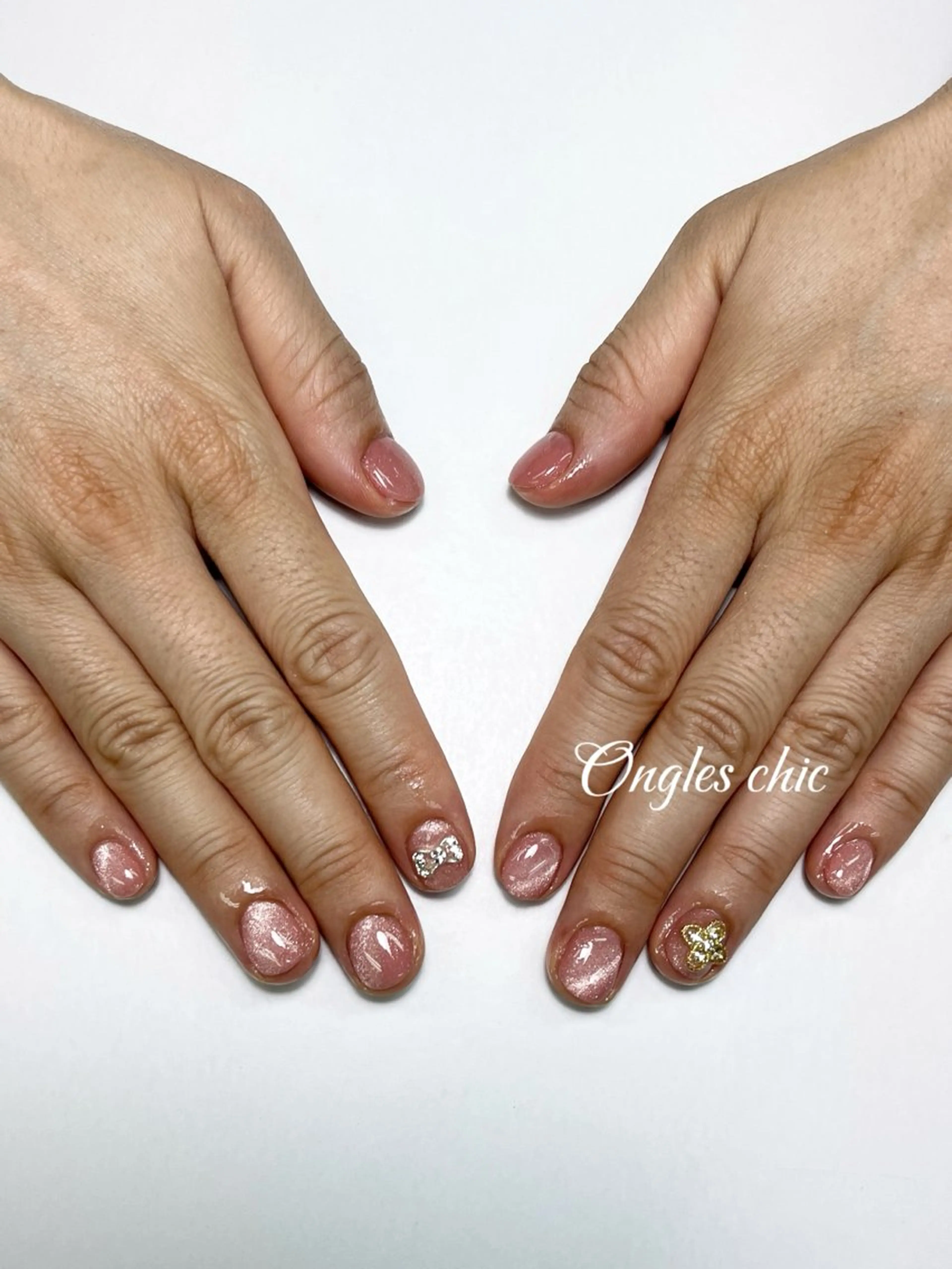 ネイル ハンドネイル ハンドケア ongles chicのネイルデザイン