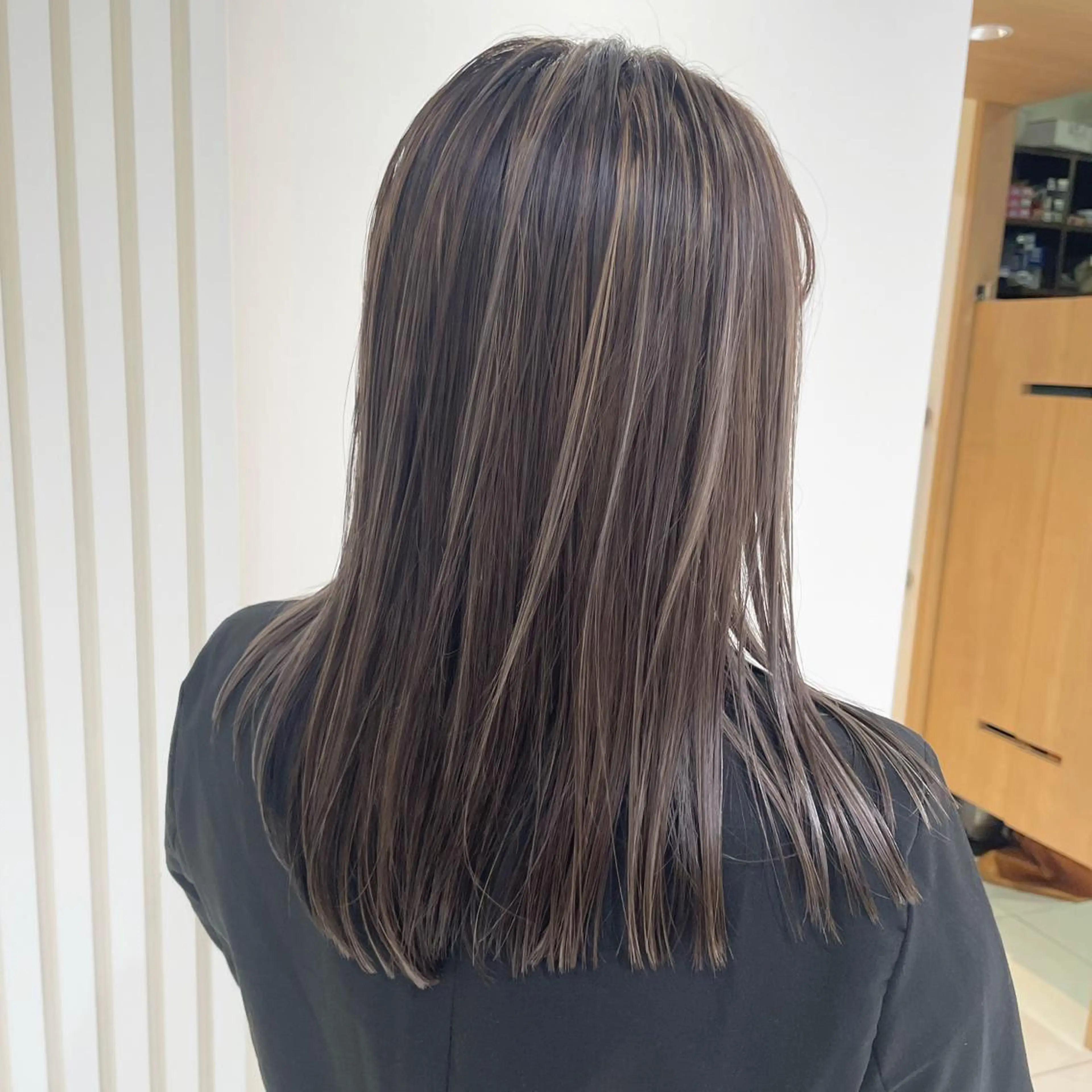 ロング カラー メンズ ご新規様限定クーポン あります　桂口　烈闘のヘアスタイル