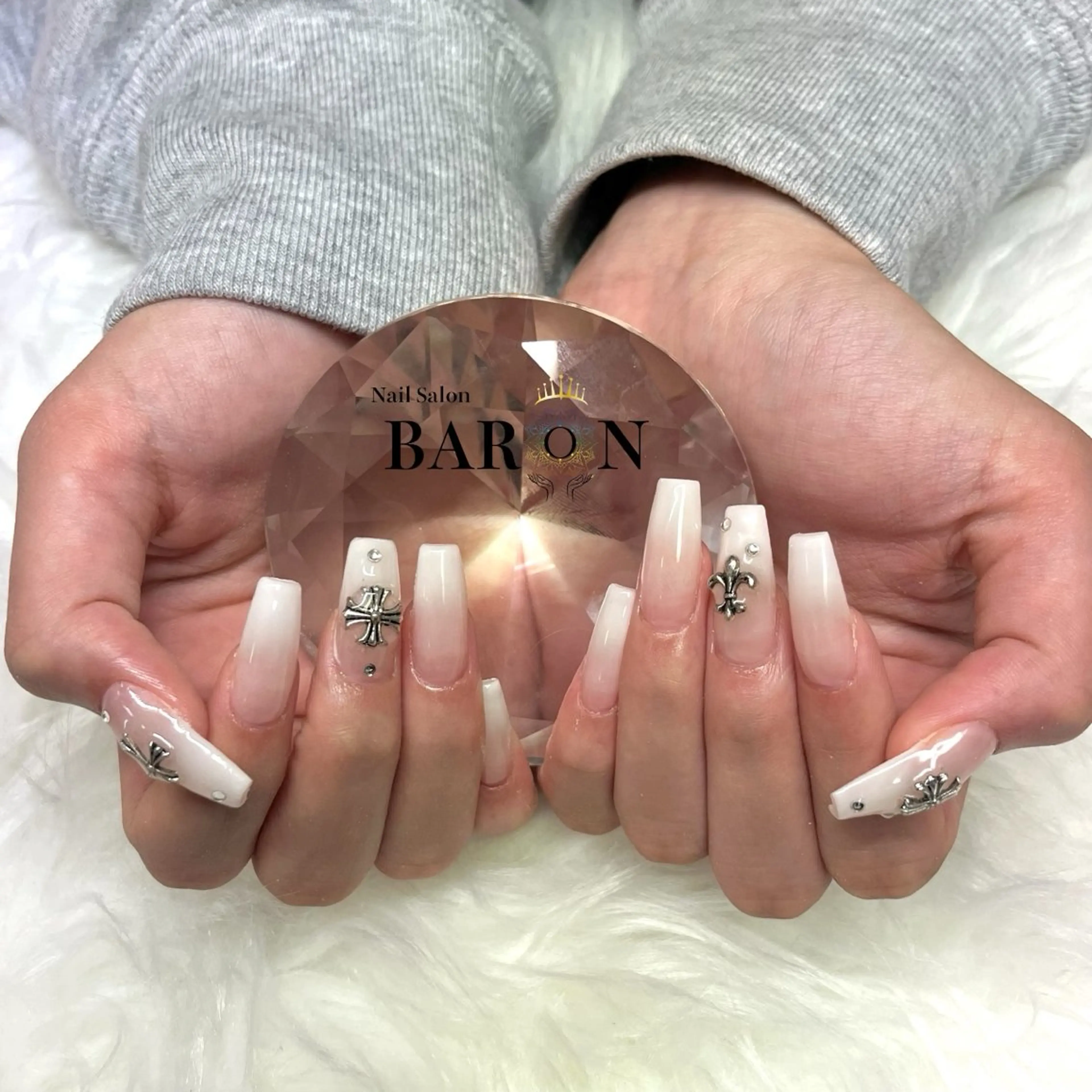 ネイル ハンドネイル 👑BARON👑 NATSUMIのネイルデザイン