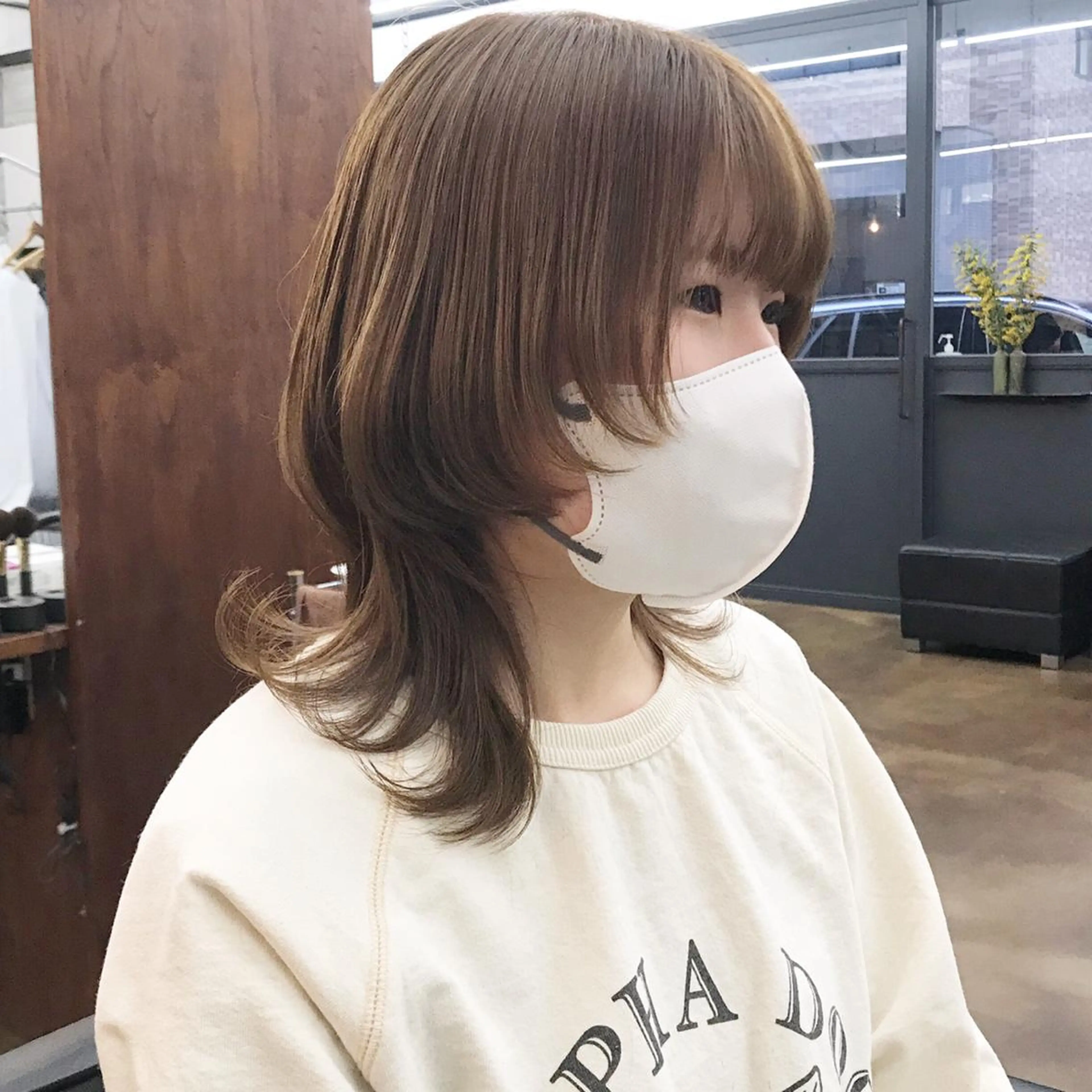 ミディアム カラー ベージュカラー ウルフカット カット ヘアカラー トリートメント ヘアセット ✂︎ウルフ・ショート ✂︎MIKUNIのヘアスタイル