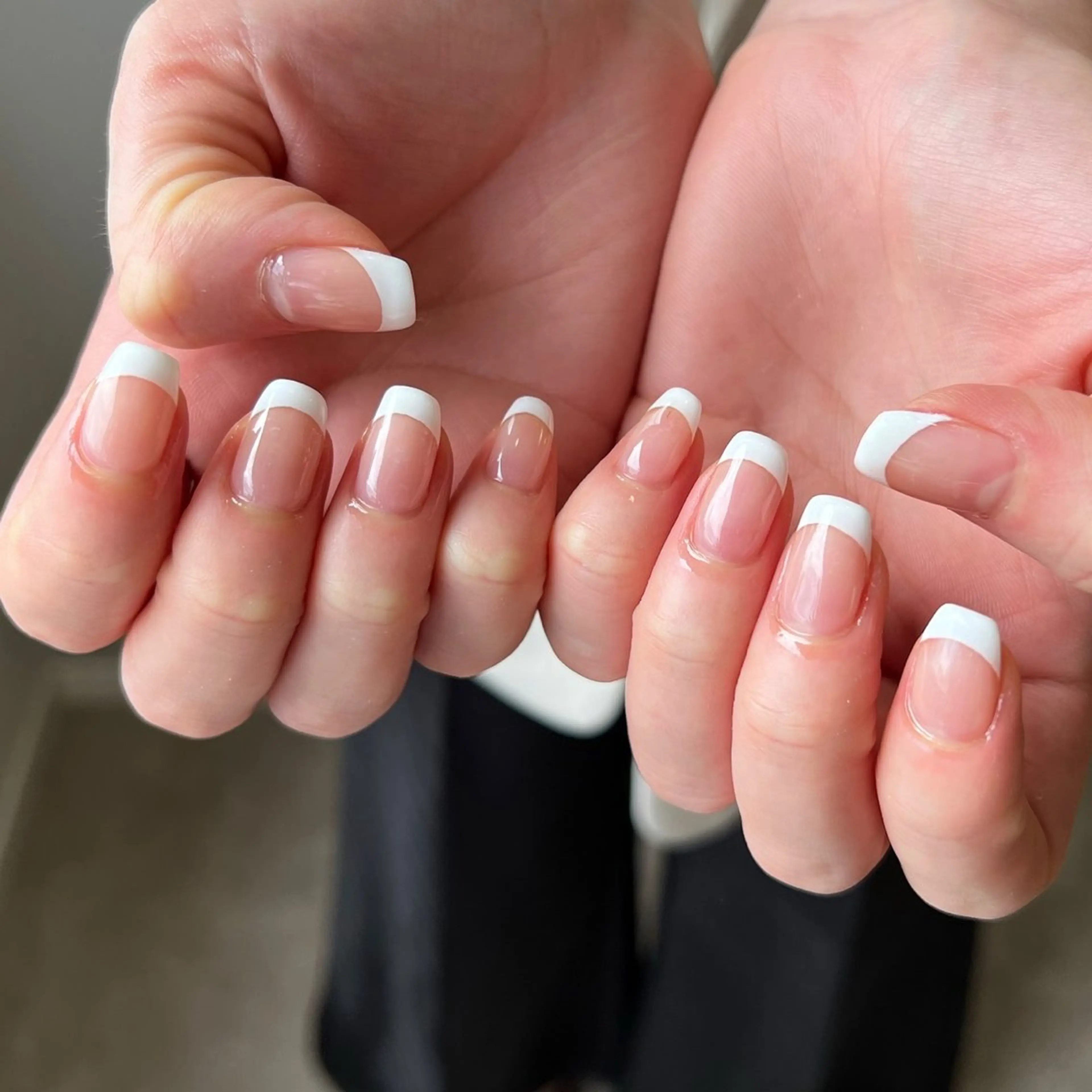 ネイル フレンチネイル 山本 彩加のネイルデザイン