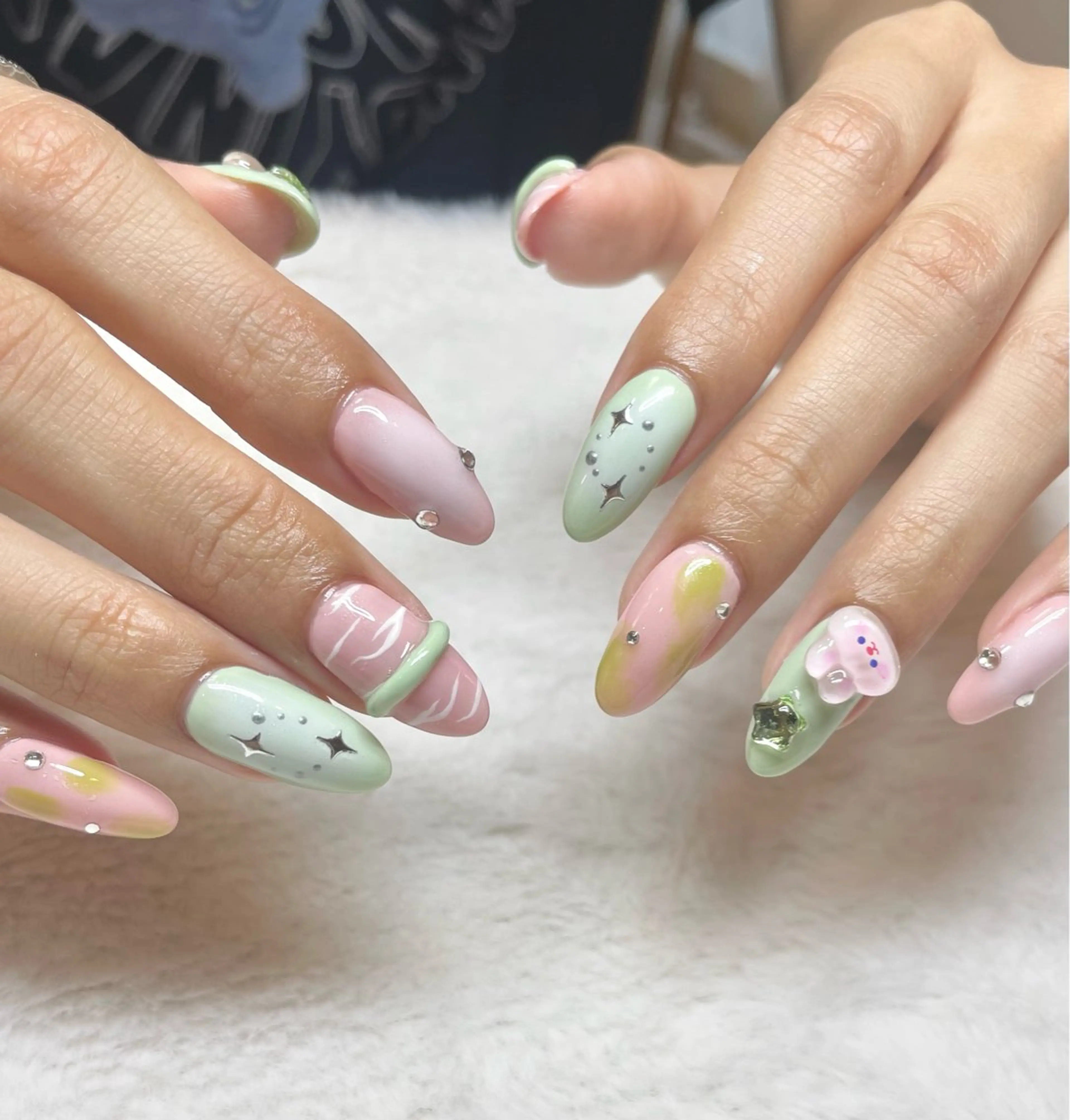 ネイル ChouChou NAIL SALON所属・サキ ChouChouのネイルデザイン