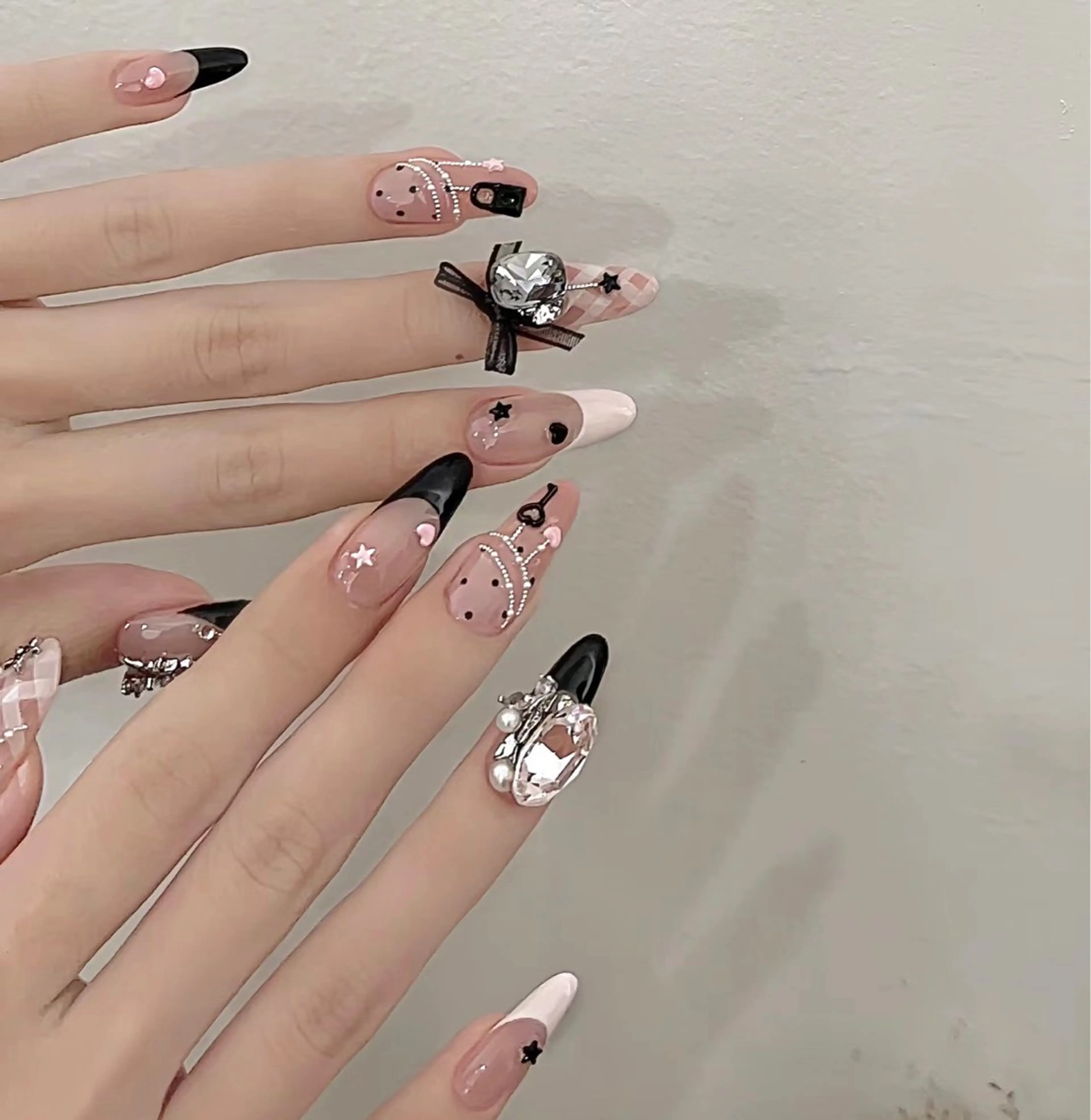 ネイル ハンドネイル Beauty Kaif ネイルのネイルデザイン