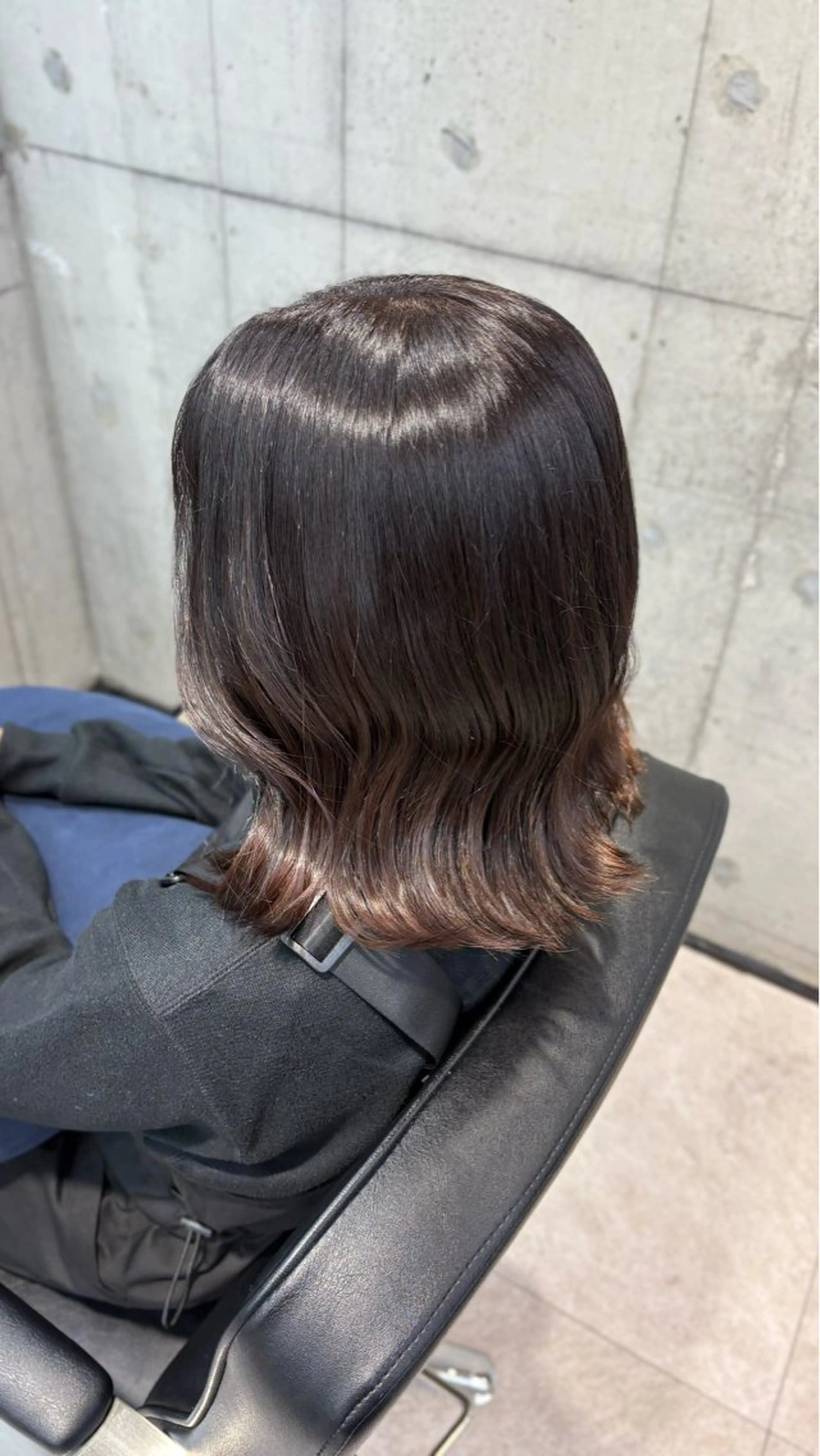 ミディアム カラー パーマ トリートメント ヘアカラー トリートメント youres hair 髪質改善トリートメント&ヘッドスパ新宿三丁目店所属・小林 春月のヘアスタイル