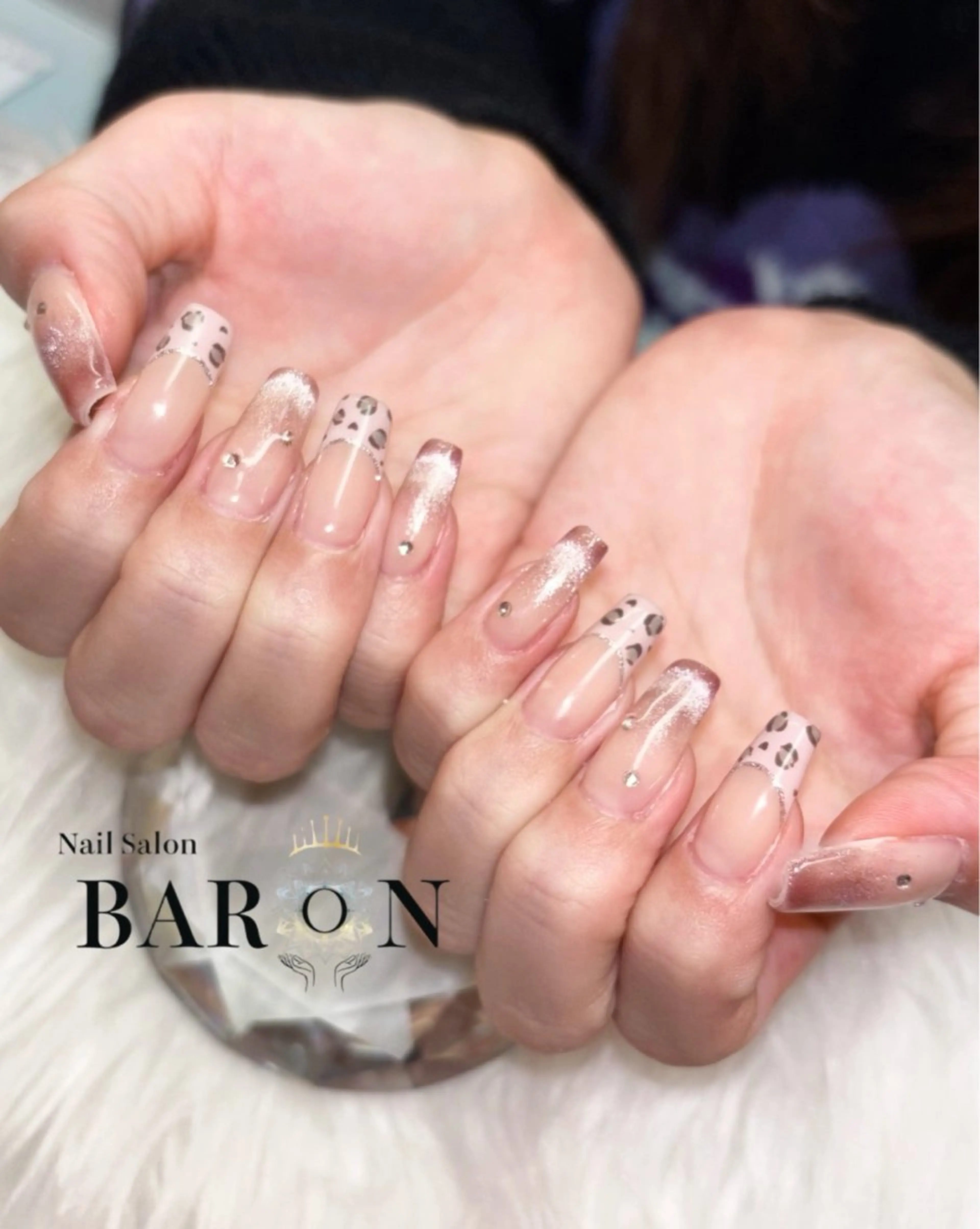 ネイル ジェルネイル ピンク 👑BARON👑 NENEのネイルデザイン