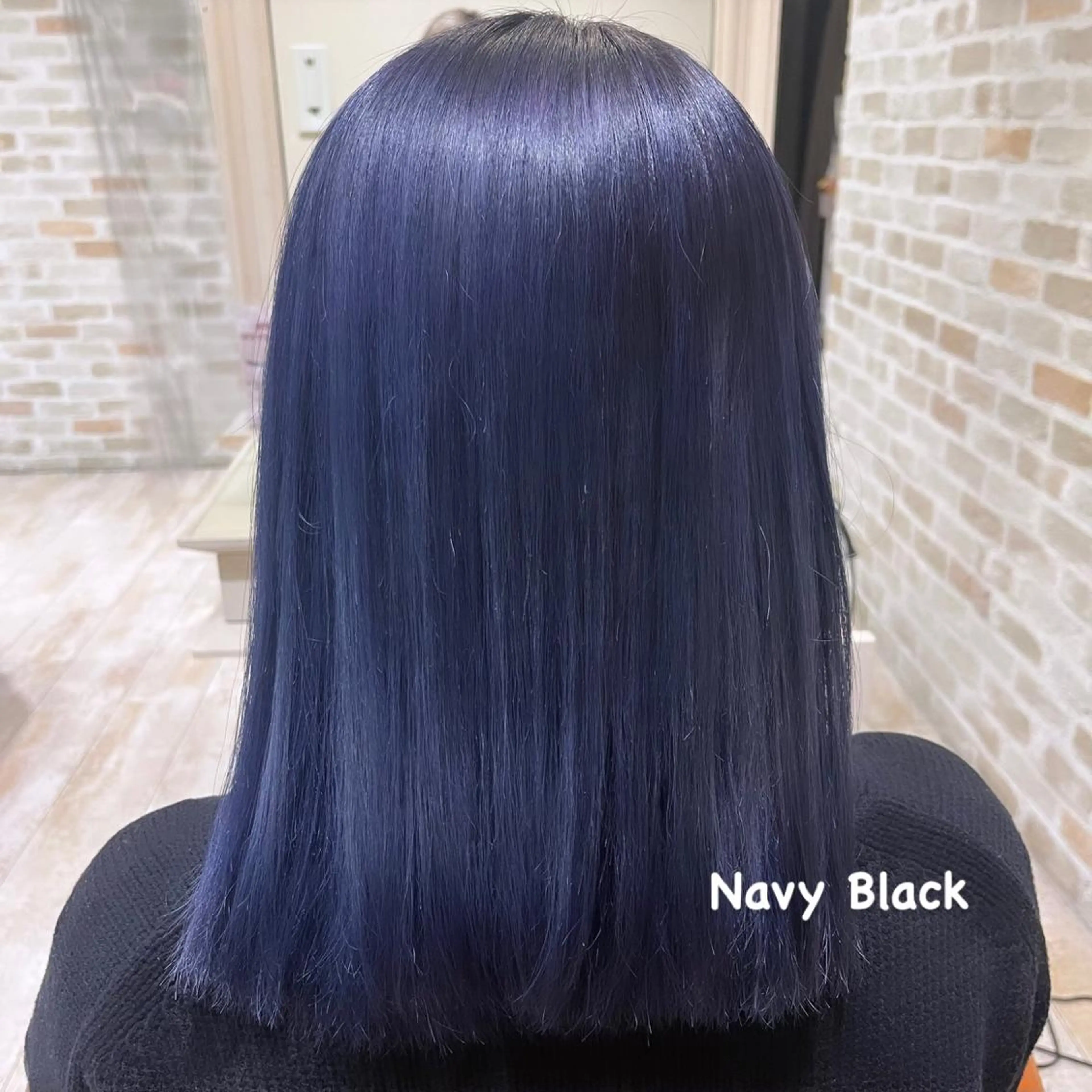 ロング カラー 黒髪 ネイビーカラー 島崎 凌のヘアスタイル