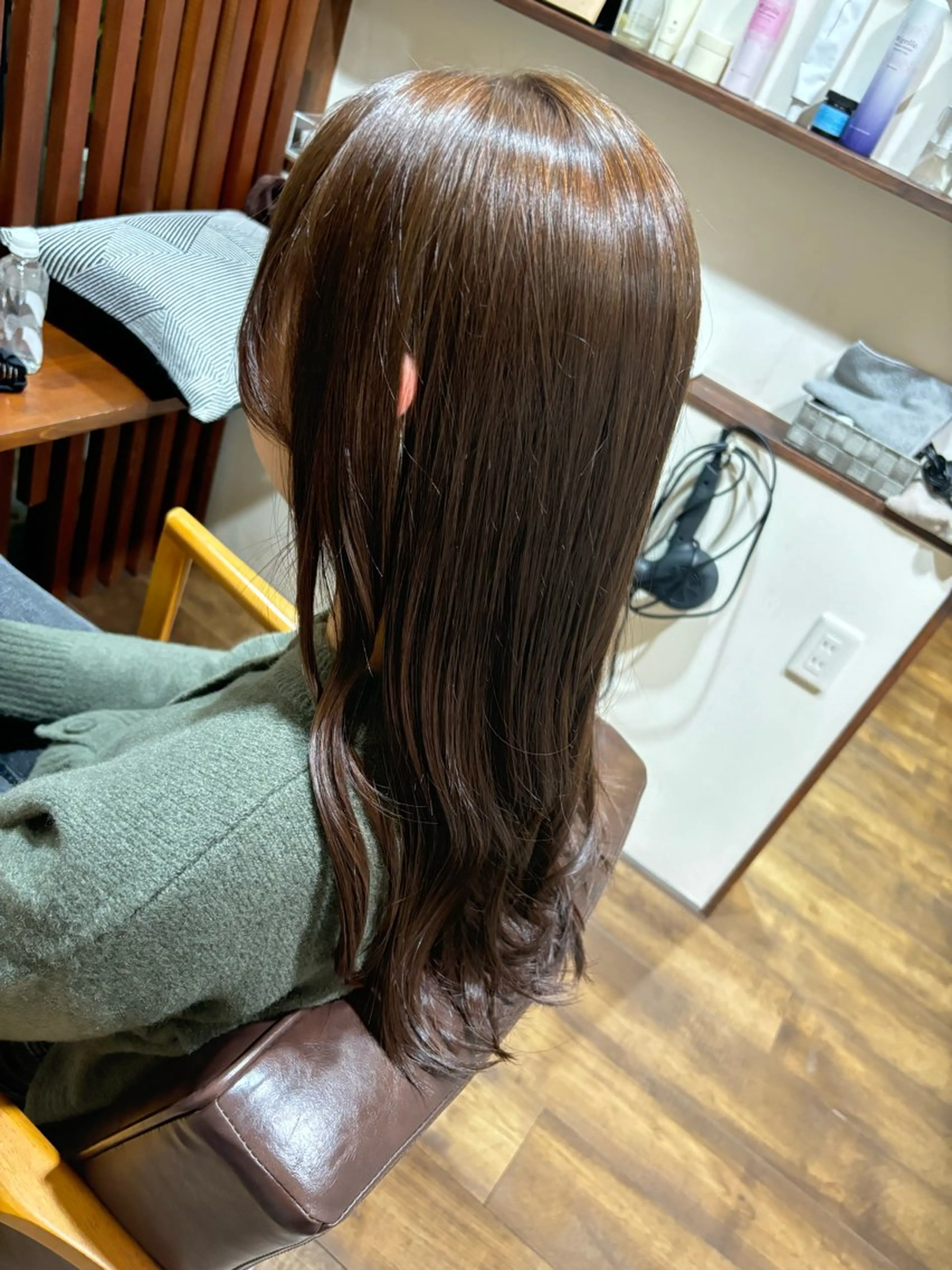 ロング ヘアカラー トリートメント 藤井 桃華のヘアスタイル