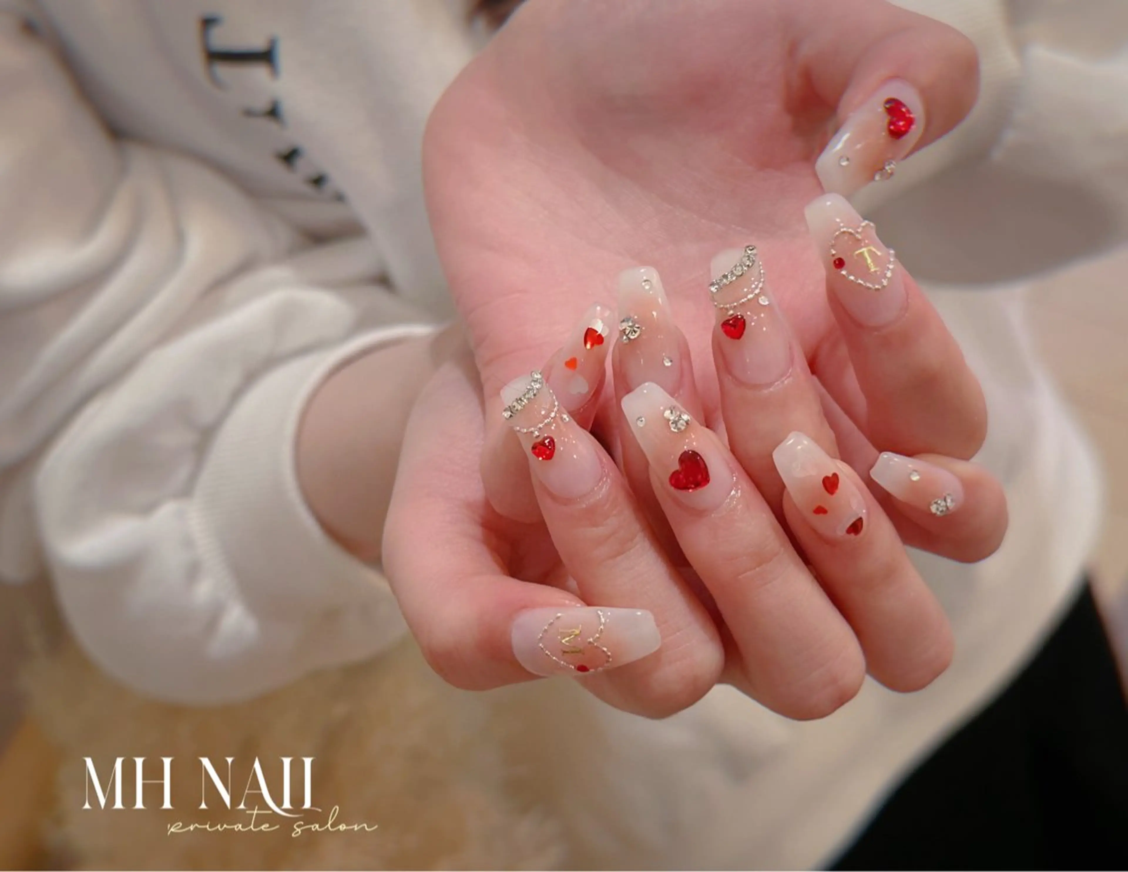 ネイル ハンドネイル MH Nailのネイルデザイン