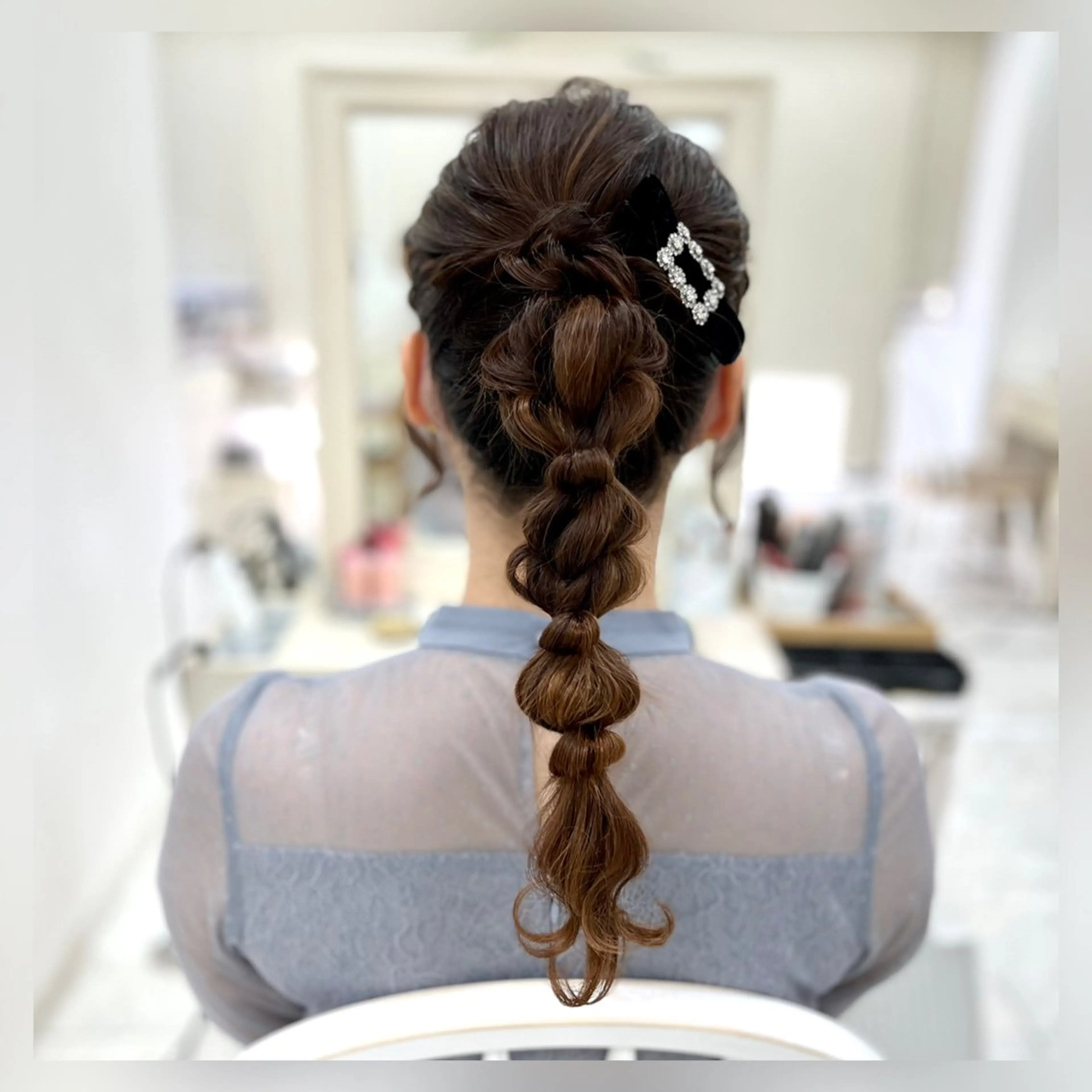 ヘアアレンジ ポニーテール 玉ねぎヘアー 似合わせヘアメイク 💐オダギリチアキのヘアスタイル