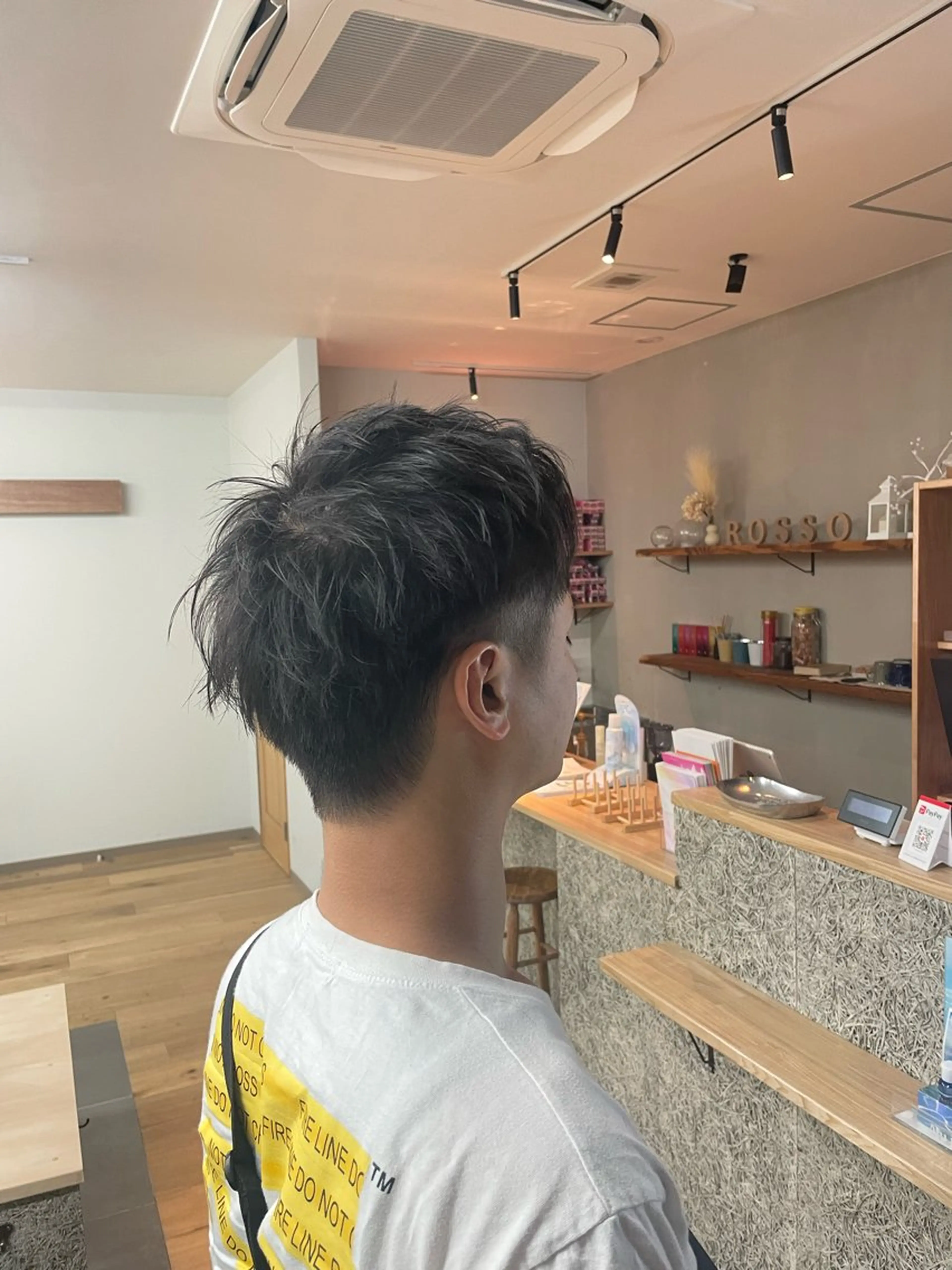 メンズ 遠藤 健登のヘアスタイル
