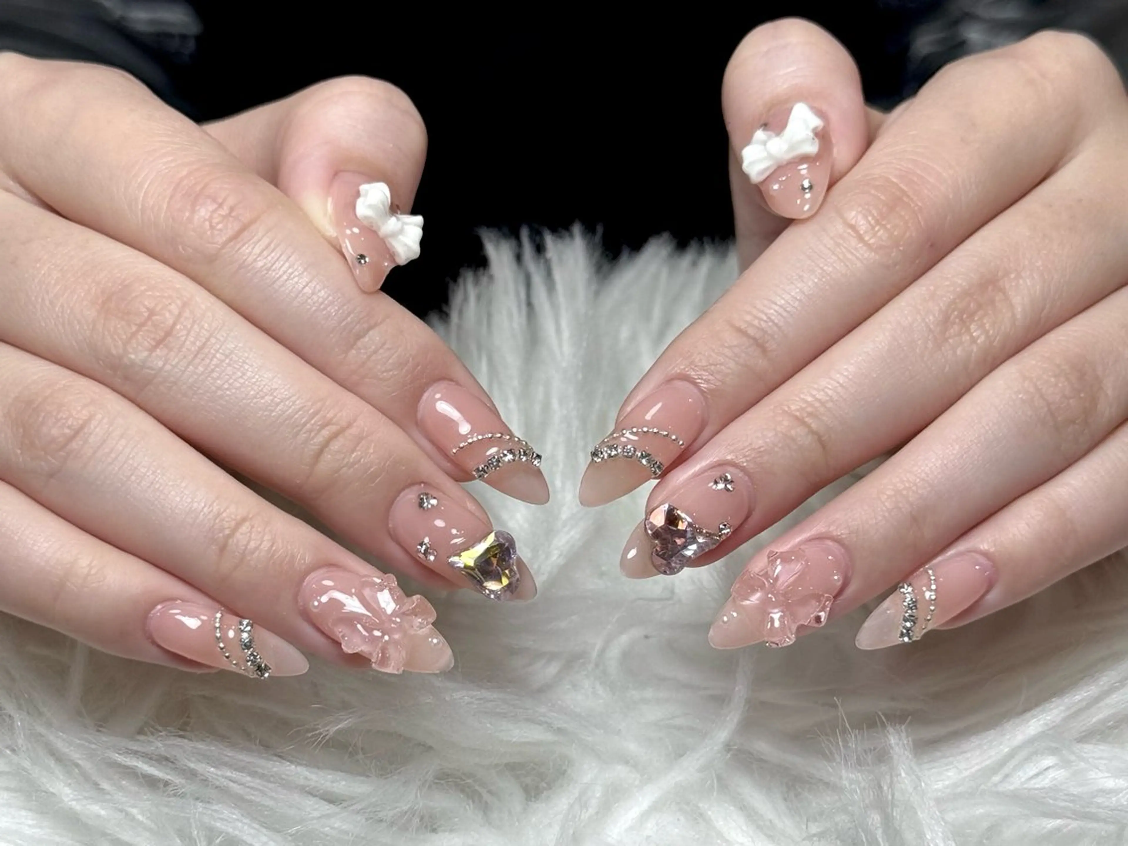 ネイル ボルドー ブラウン チークネイル ドット フットネイル ハンドネイル Julli nail所属・Julli ジュリのネイルデザイン