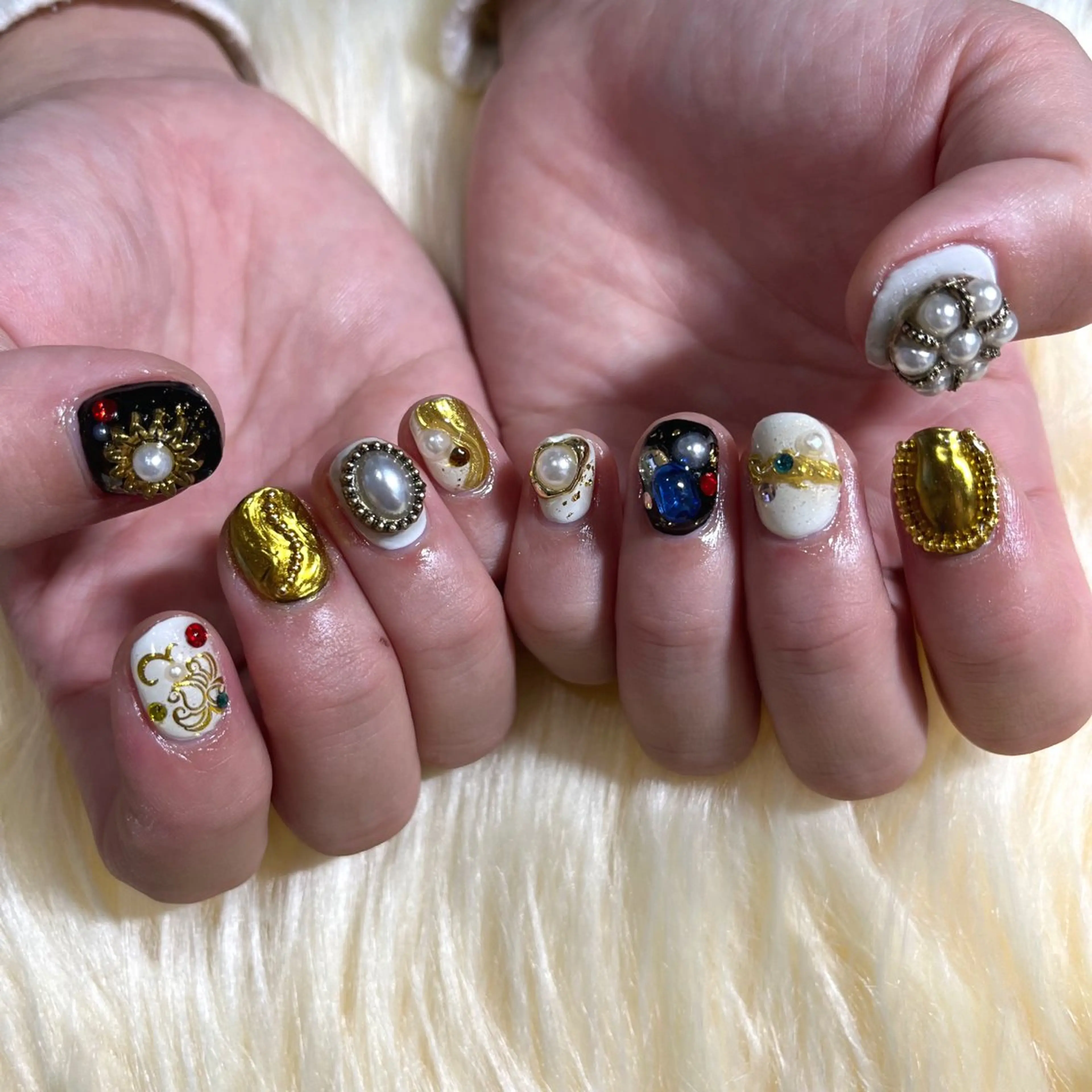 ネイル アートネイル ハンドネイル Betty ✶のマツエク・マツパデザイン