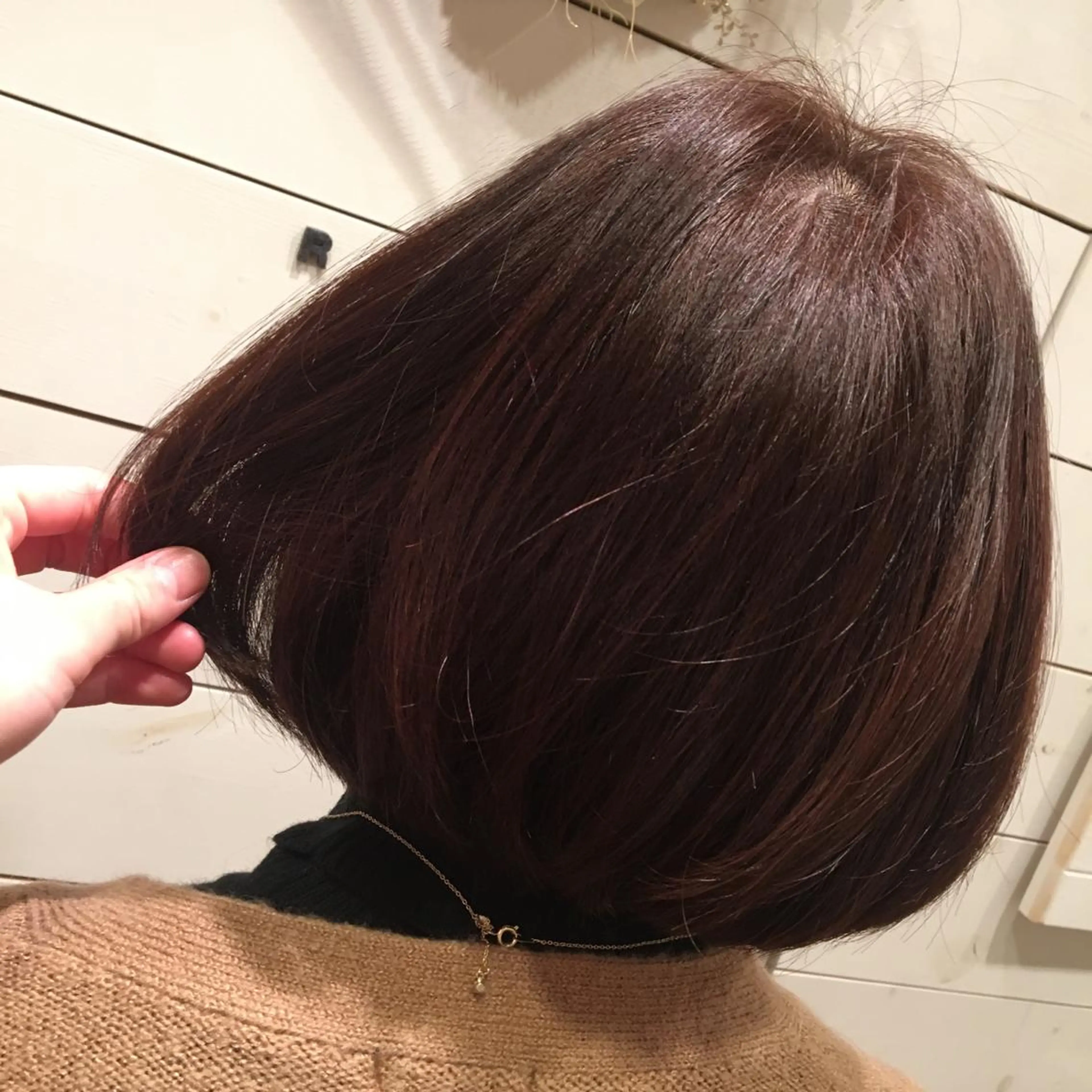 ショート カラー eyesburg W/est所属・ショートボブ 村上のヘアスタイル