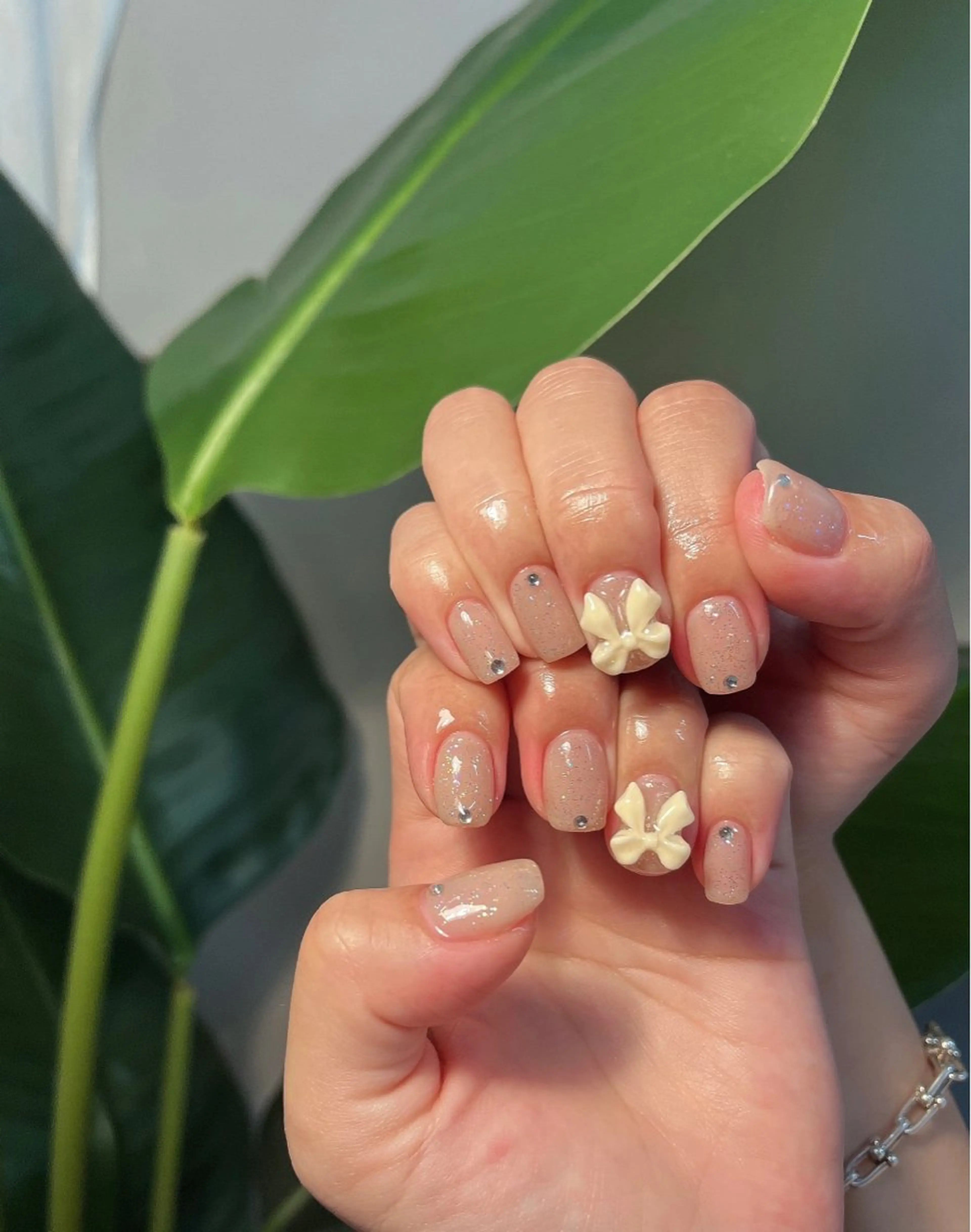 ネイル リボン ハンドネイル Ran  nail所属・Ran Nailのネイルデザイン