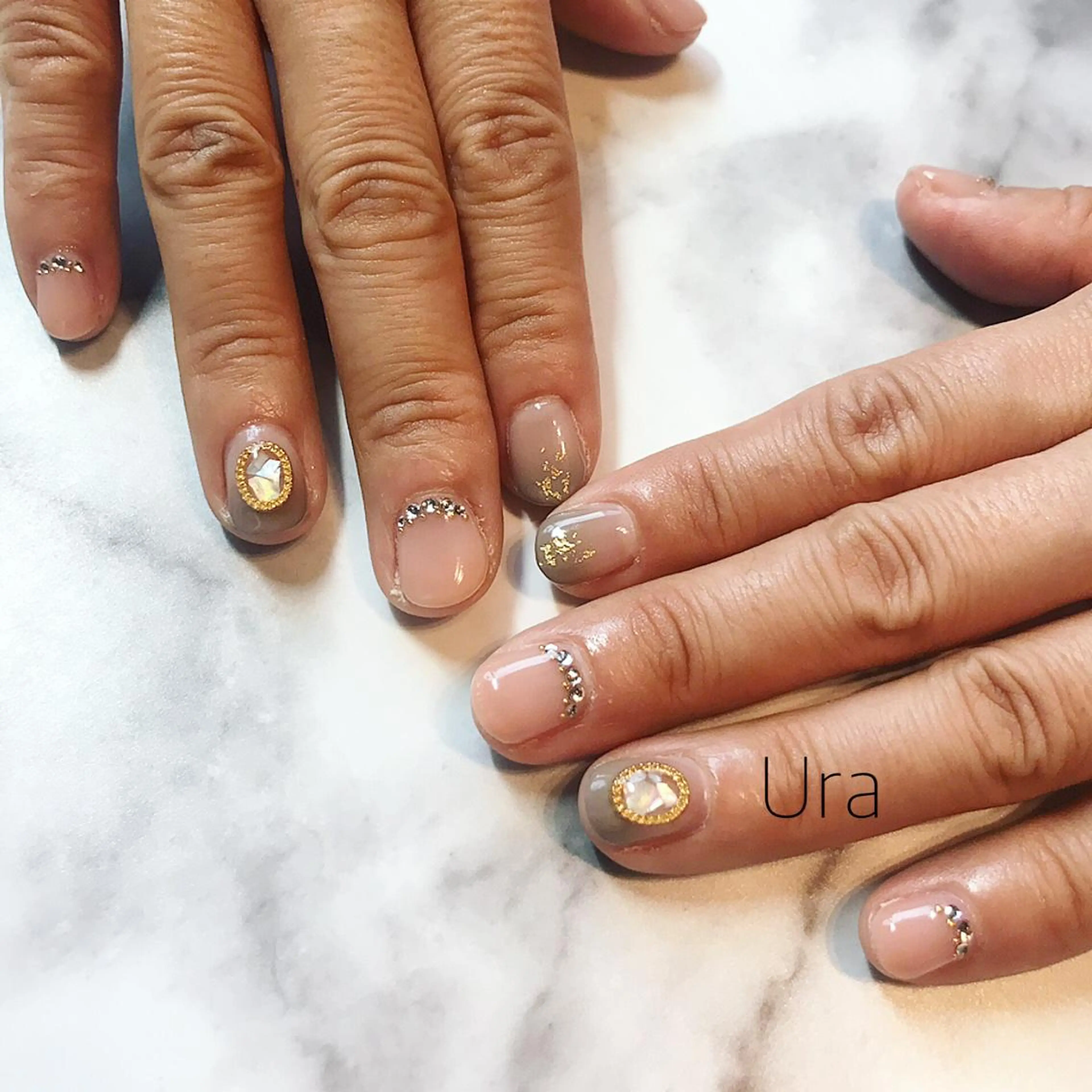 ネイル UrakoNail 《nail》のネイルデザイン