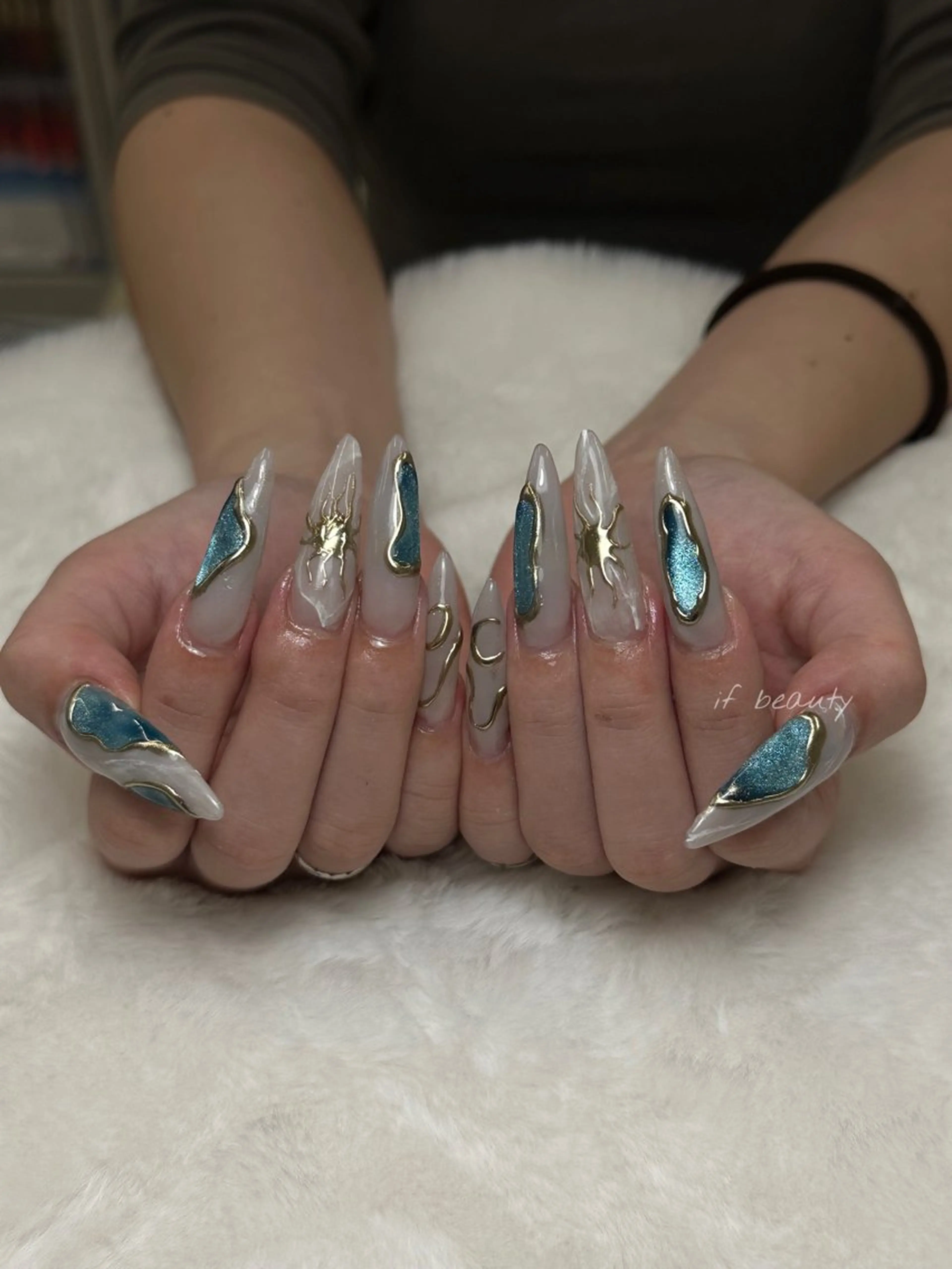 ネイル アートネイル ジェルネイル グラデーション パラジェル ワンホンネイル ハンドネイル if Hair＆Nail Salon所属・IKA /海外ネイル /個性派/ワンホンのネイルデザイン