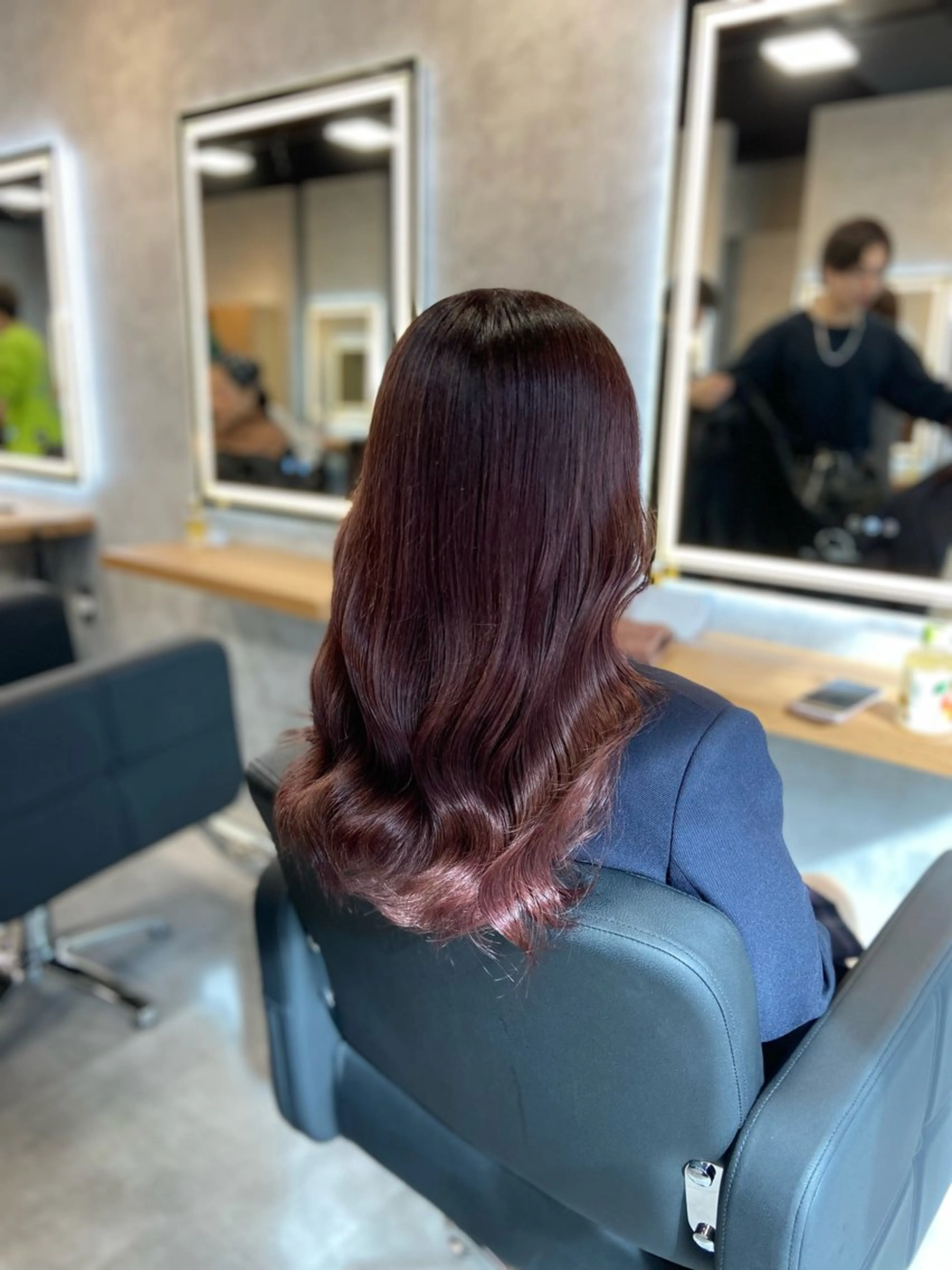 ロング カラー ヘアアレンジ レイヤー×透明感カラ ーHAYATOのヘアスタイル