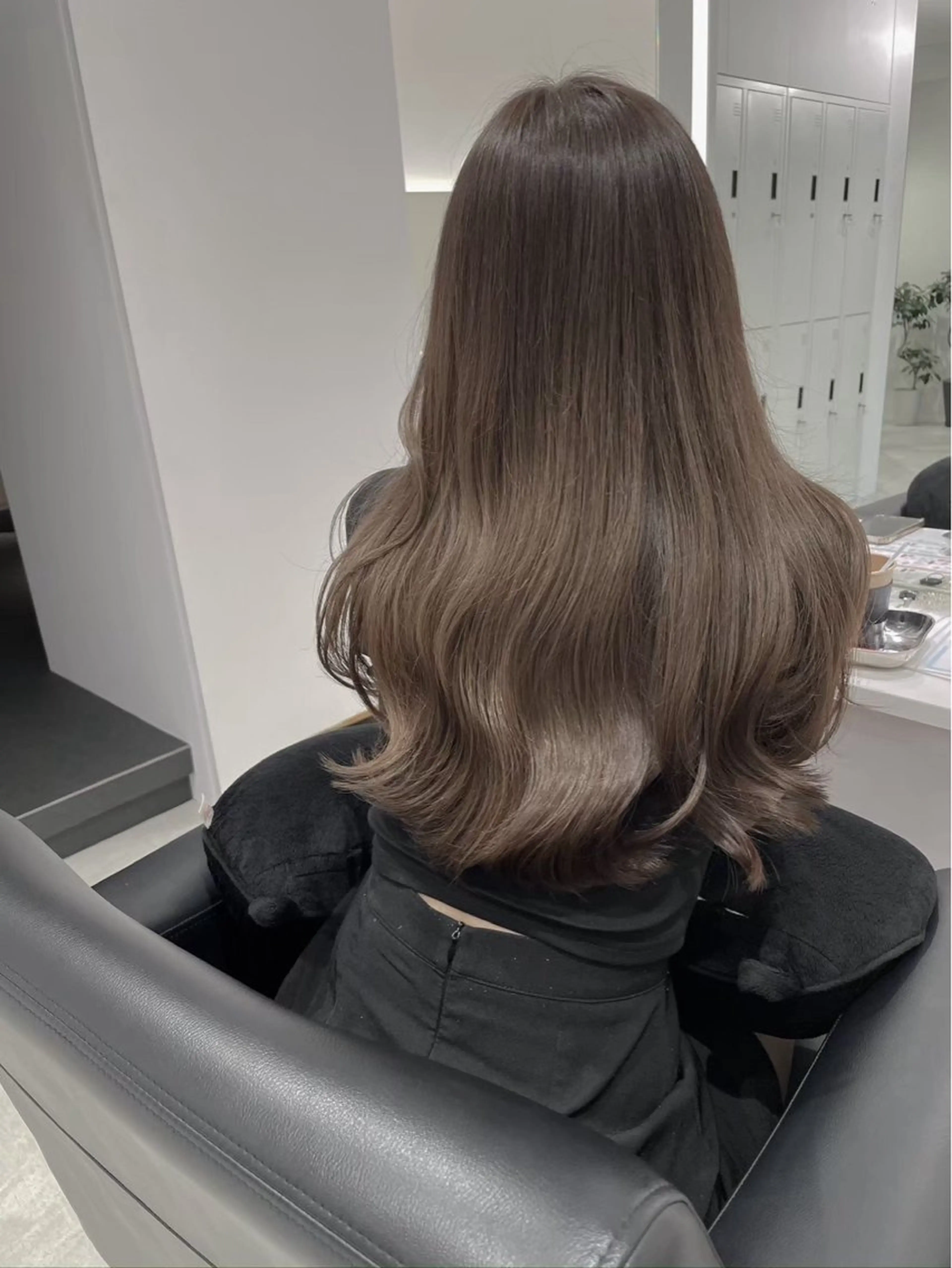 ロング カラー ヘアカラー トリートメント ヘッドスパ ヘアセット 🖤:髪質改善/ 透明感カラー/Aoiのヘアスタイル