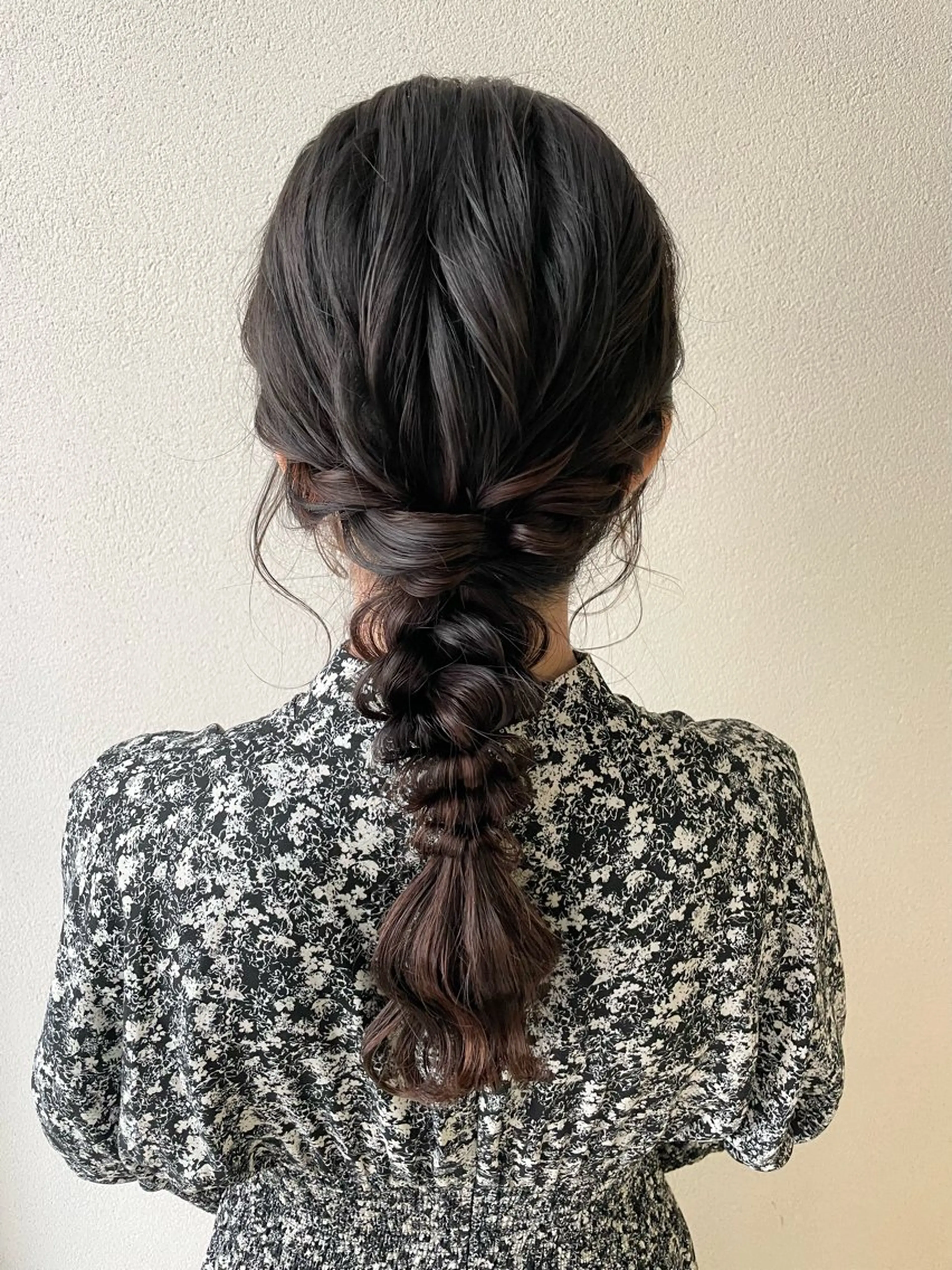 セミロング ヘアアレンジ 沢田 瞳のヘアスタイル